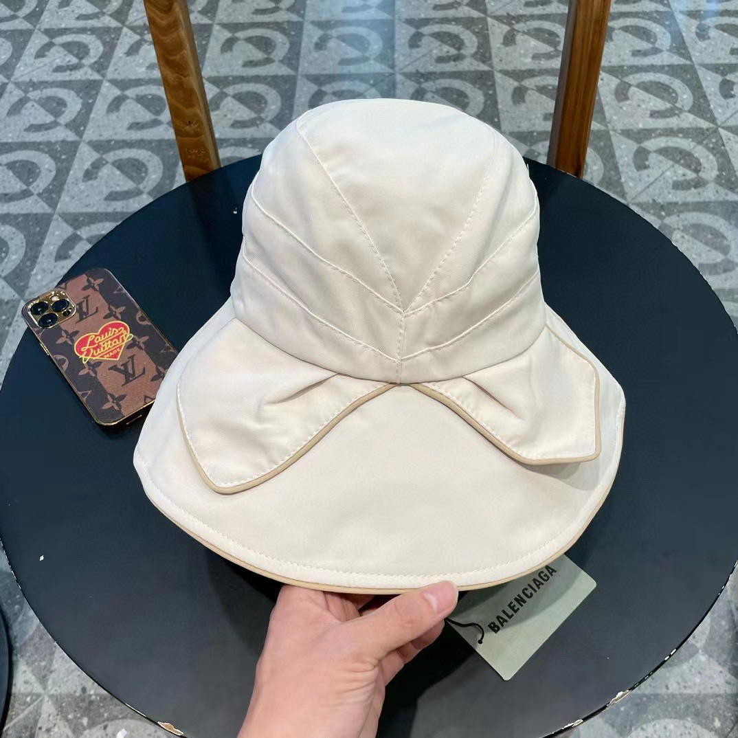 BALENCIAGA巴黎世家夏季新款渔夫帽，简约休闲百搭款，头围57cm