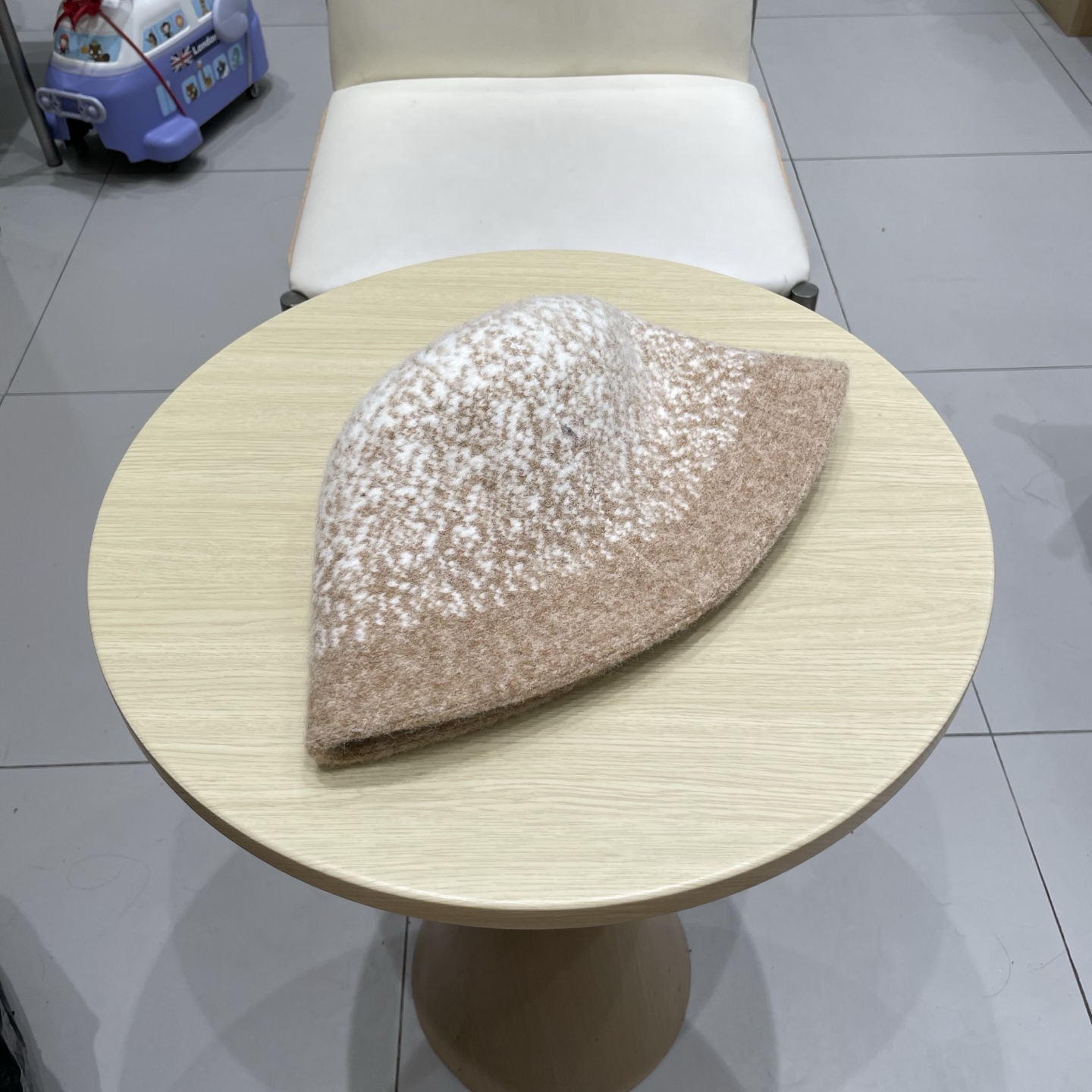 🧢路易威登棒球帽 LouisVuitton😍复古羊毛黑色渔夫帽秋冬季女士保暖护耳针织帽子显脸小盆帽