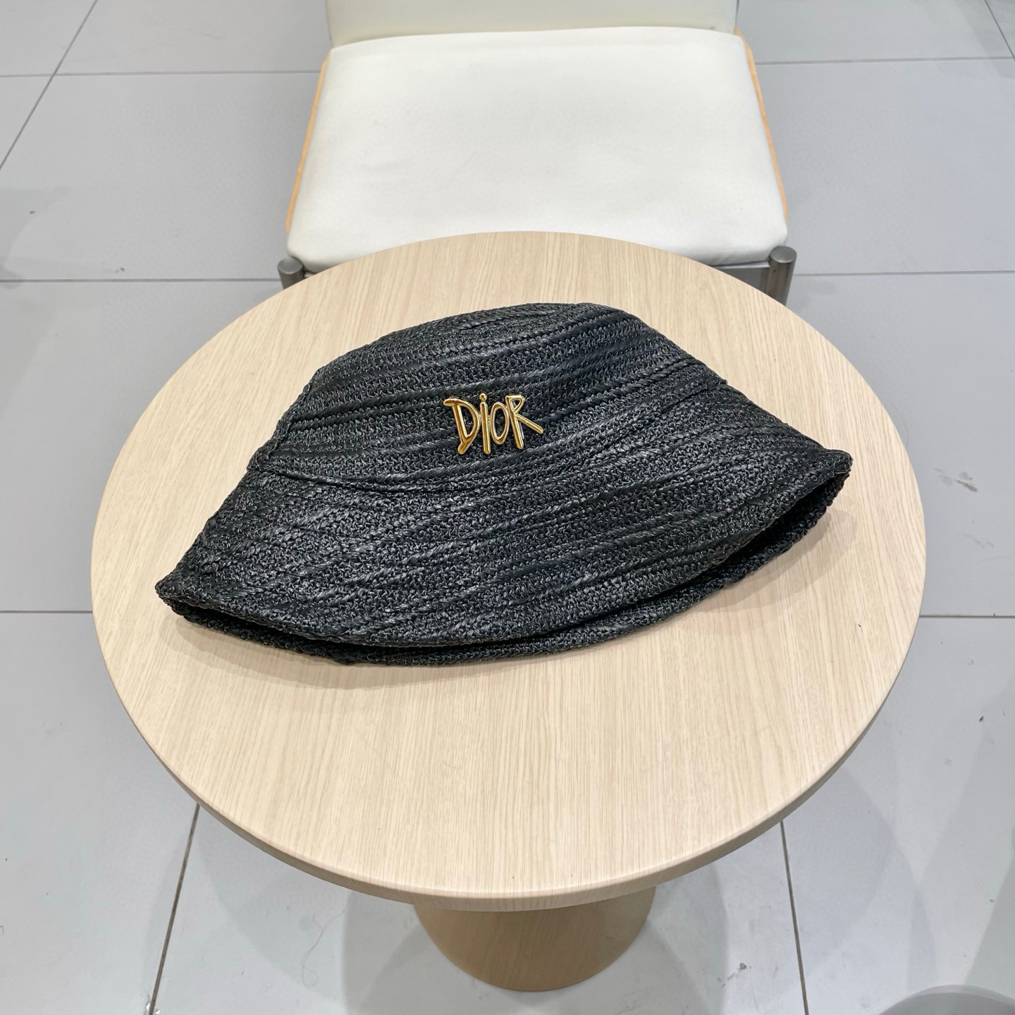  DIOR藤皮编渔夫帽洋气ins遮阳帽可折叠盆帽女士百搭帽子时尚
