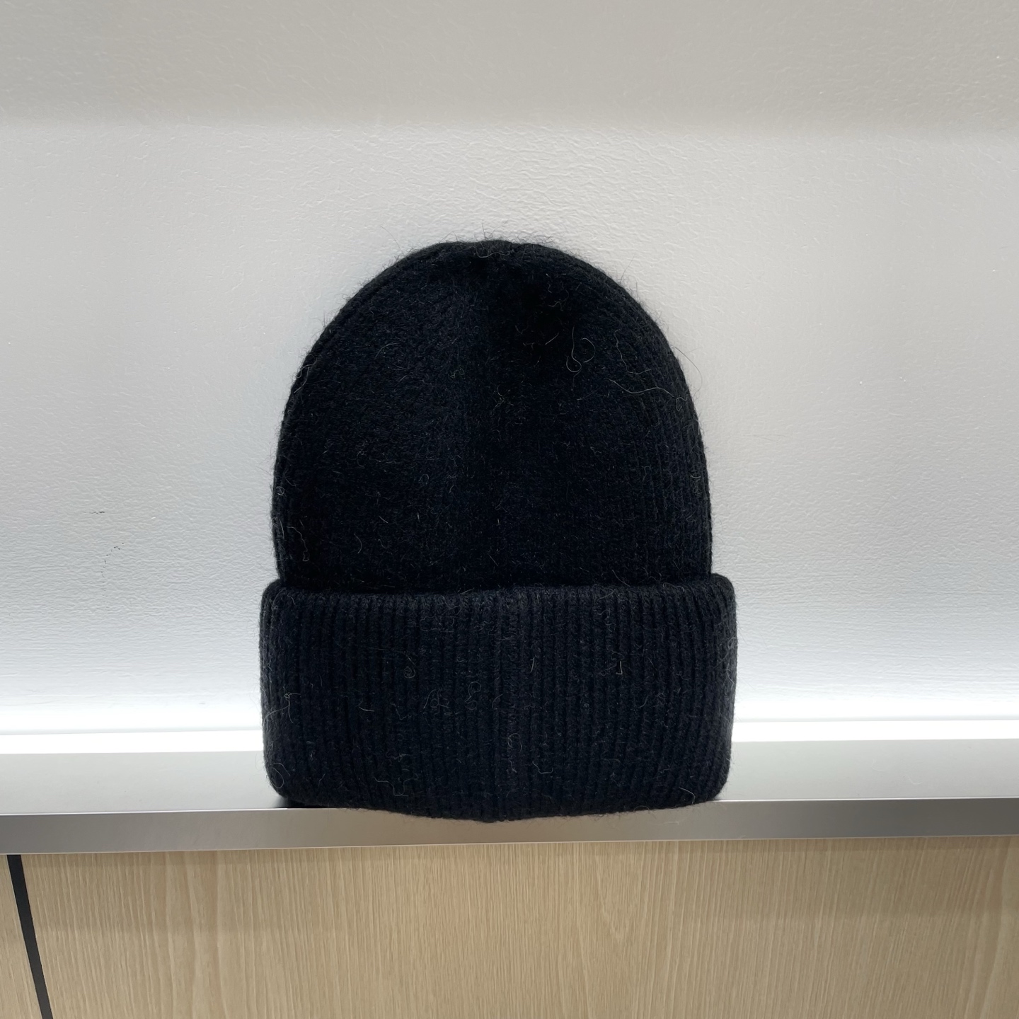  ＬＯＥＷＥ罗意威新款针织毛线帽，专柜新款，男女通用