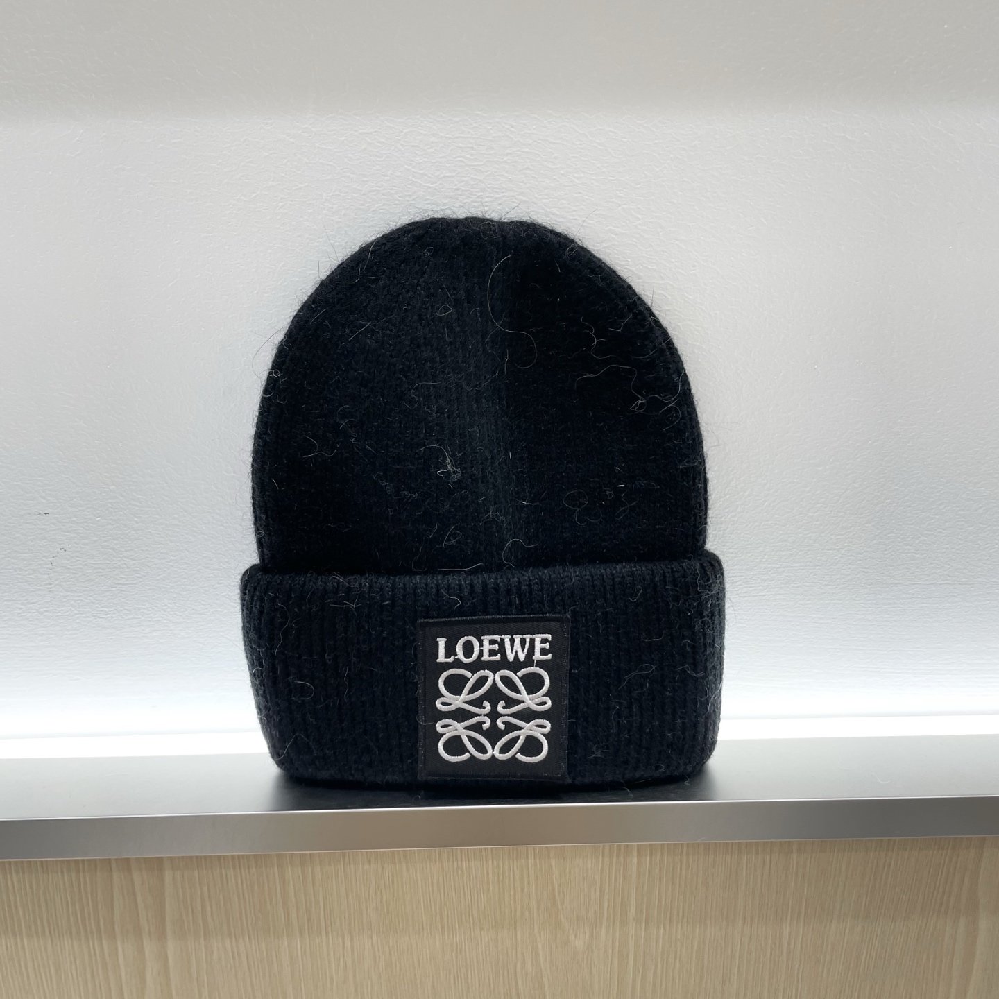  ＬＯＥＷＥ罗意威新款针织毛线帽，专柜新款，男女通用