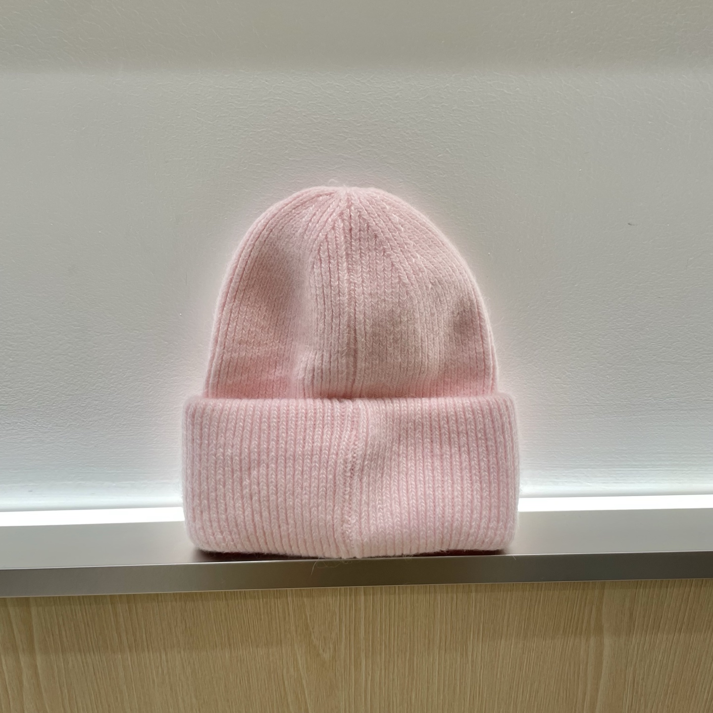  ＬＯＥＷＥ罗意威新款针织毛线帽，专柜新款，男女通用