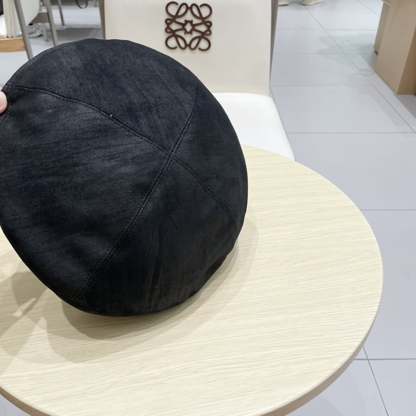  chanel香奈儿秋冬复古麂皮绒贝雷帽韩系文艺百搭画家帽平顶港式显脸小黑帽子女