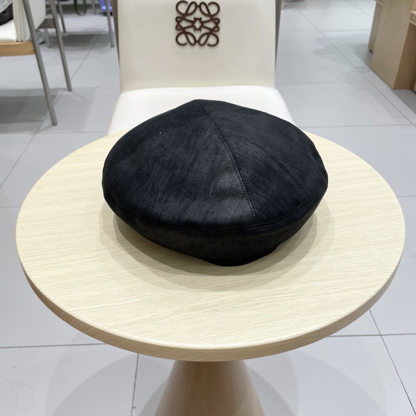  chanel香奈儿秋冬复古麂皮绒贝雷帽韩系文艺百搭画家帽平顶港式显脸小黑帽子女