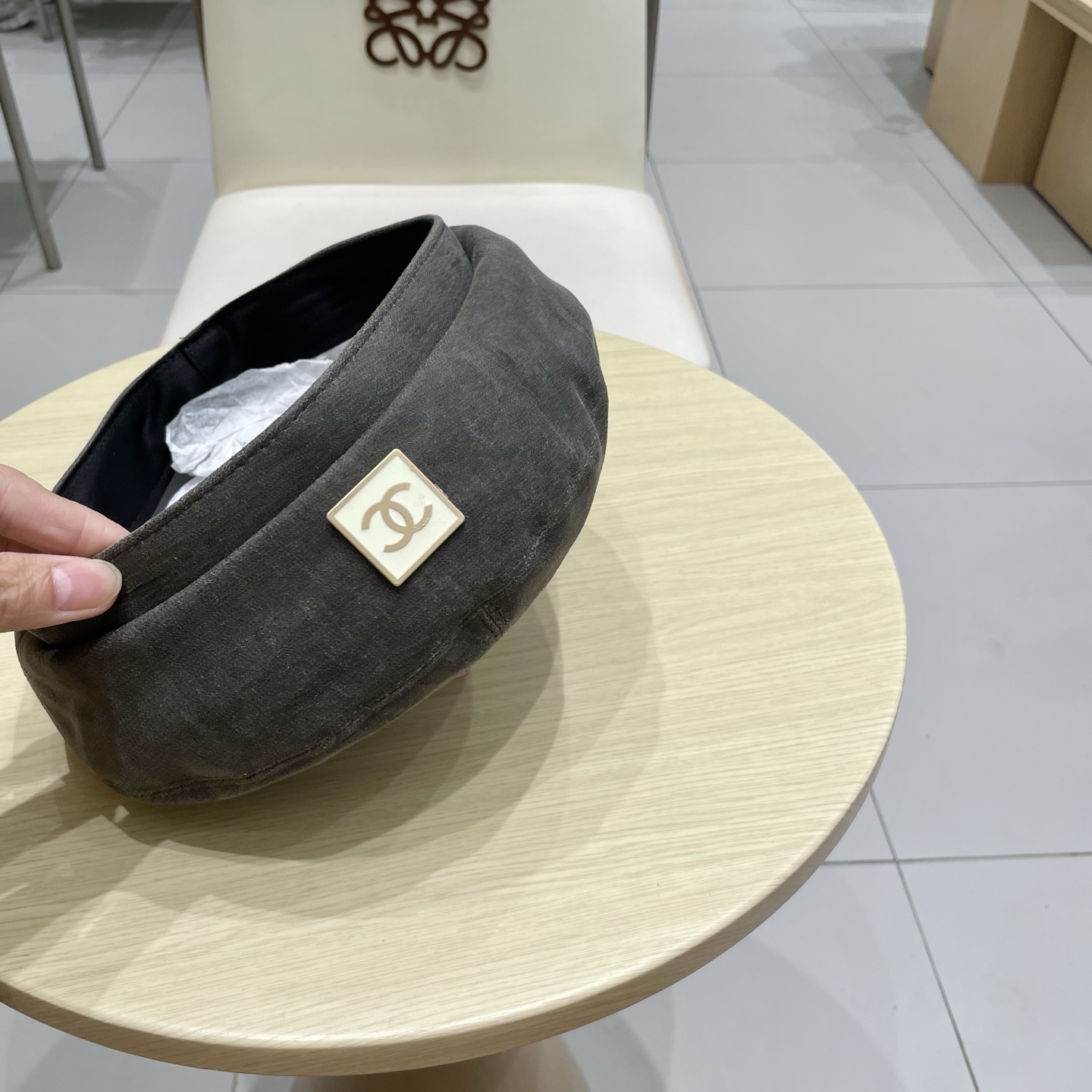  chanel香奈儿秋冬复古麂皮绒贝雷帽韩系文艺百搭画家帽平顶港式显脸小黑帽子女