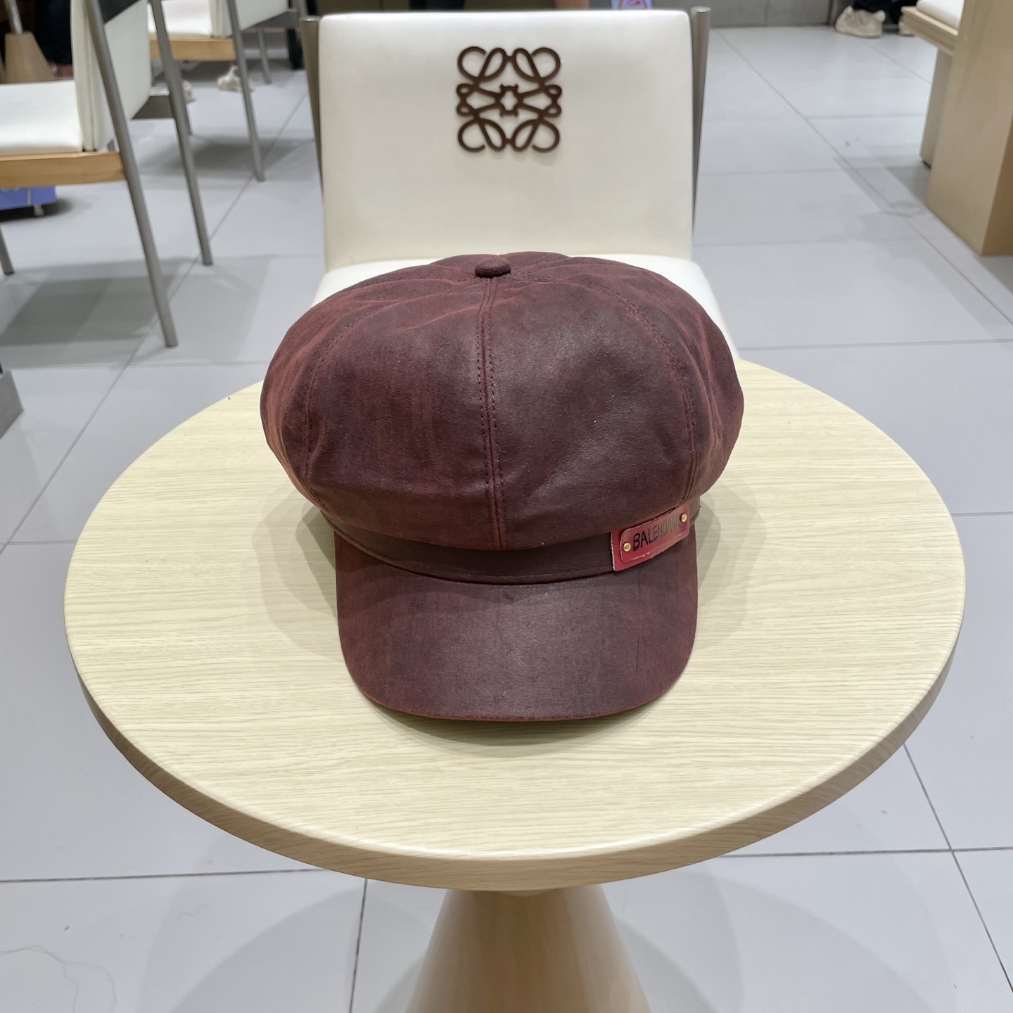  巴黎世家麂皮绒棕色八角贝雷帽女夏季大头围复古画家报童帽短檐鸭舌帽大码