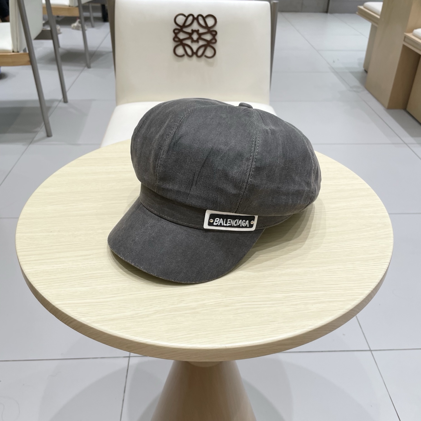  巴黎世家麂皮绒棕色八角贝雷帽女夏季大头围复古画家报童帽短檐鸭舌帽大码