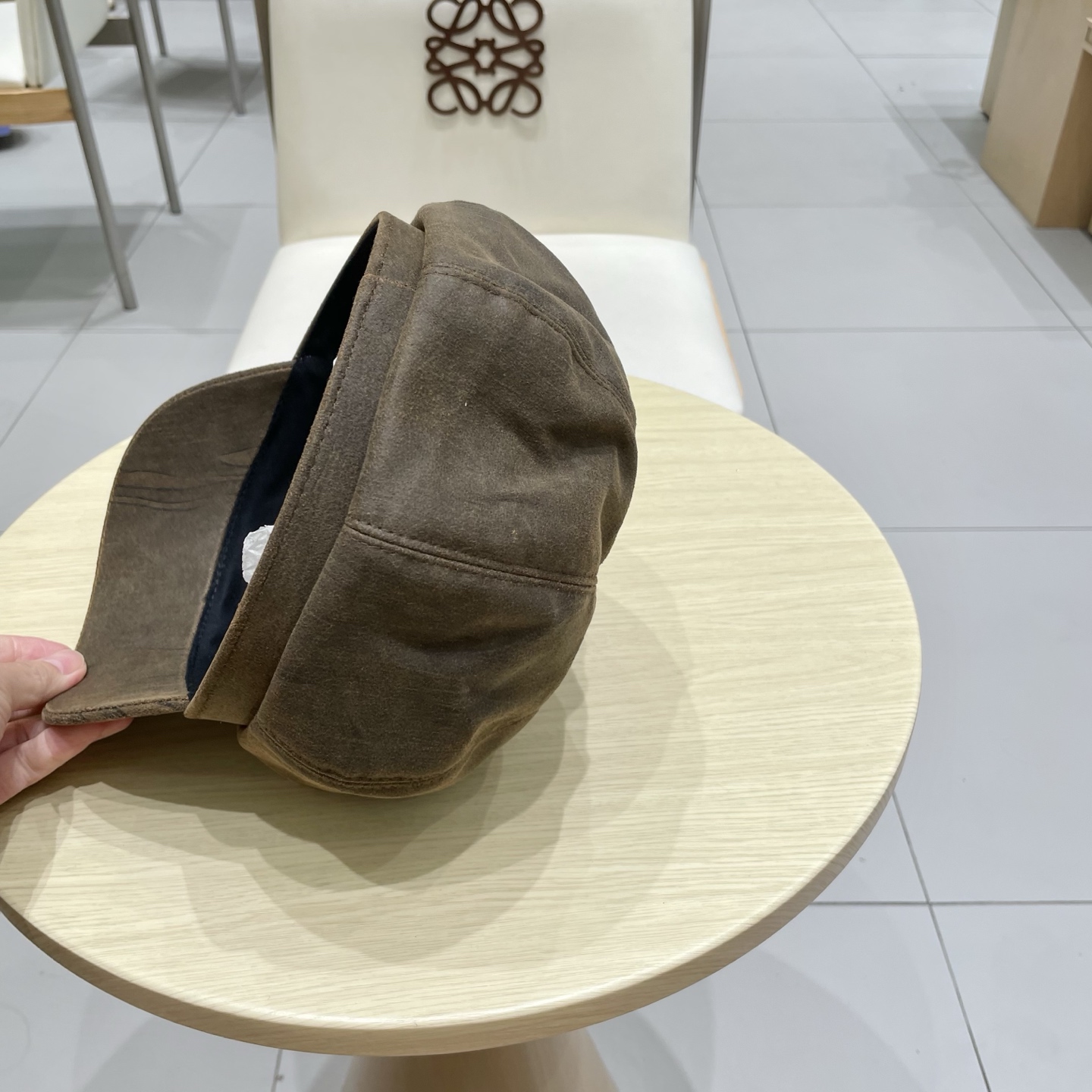  巴黎世家麂皮绒棕色八角贝雷帽女夏季大头围复古画家报童帽短檐鸭舌帽大码