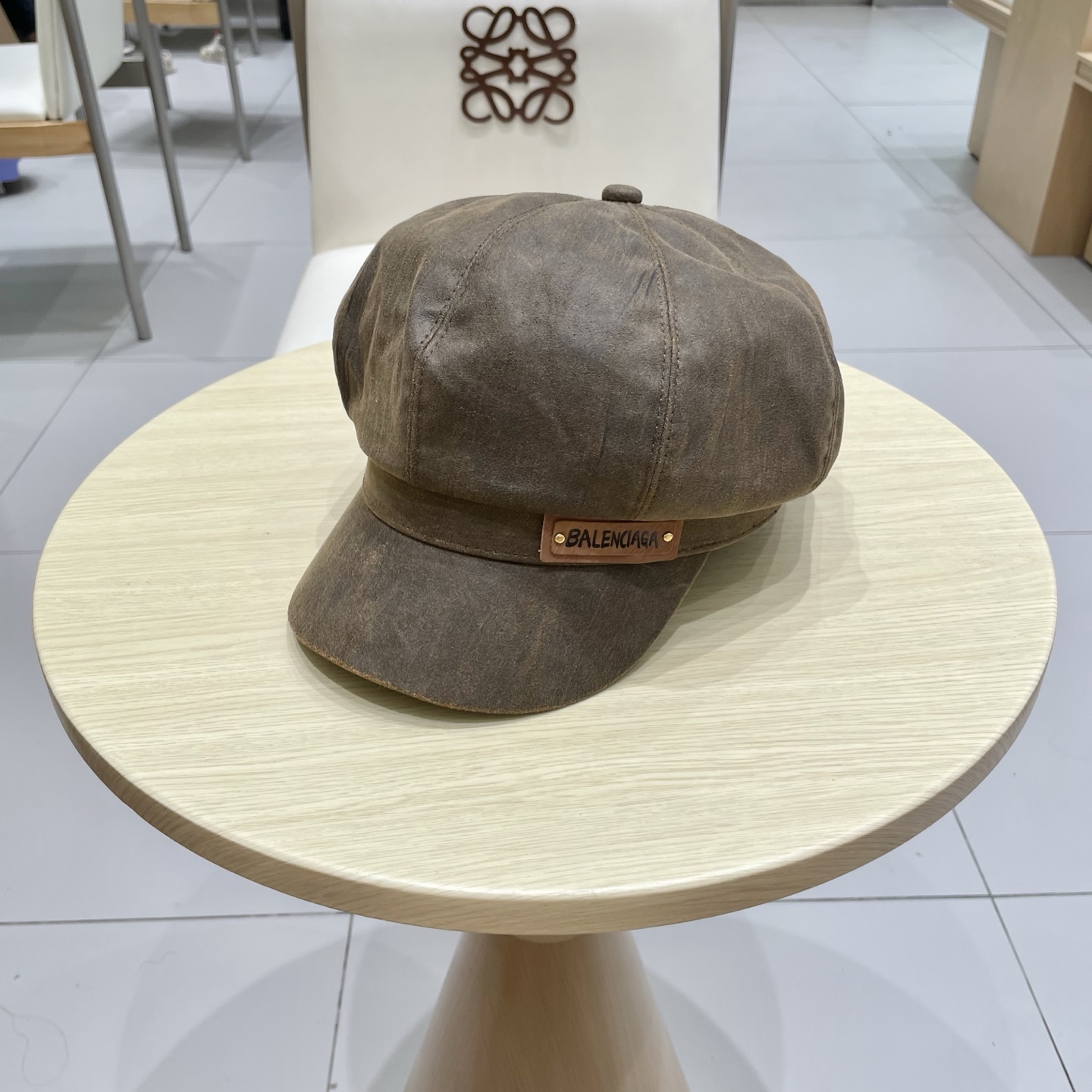  巴黎世家麂皮绒棕色八角贝雷帽女夏季大头围复古画家报童帽短檐鸭舌帽大码