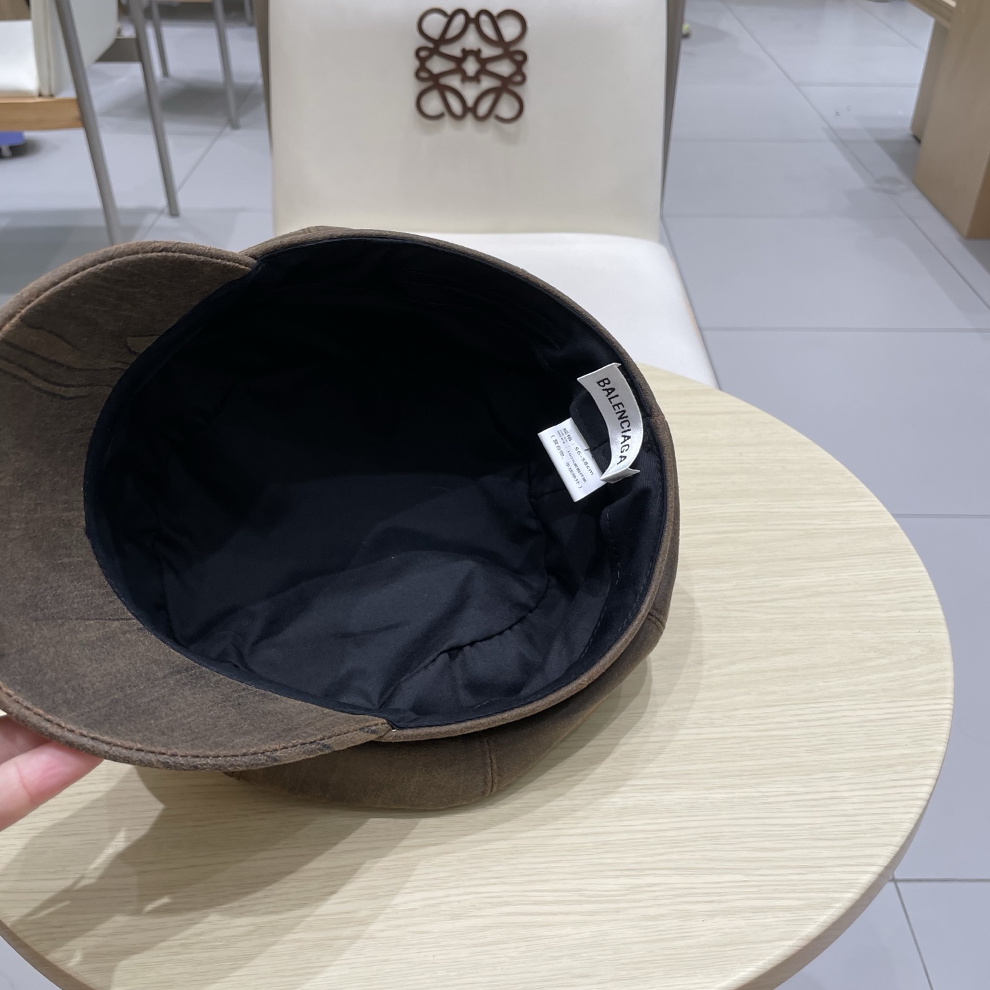  巴黎世家麂皮绒棕色八角贝雷帽女夏季大头围复古画家报童帽短檐鸭舌帽大码