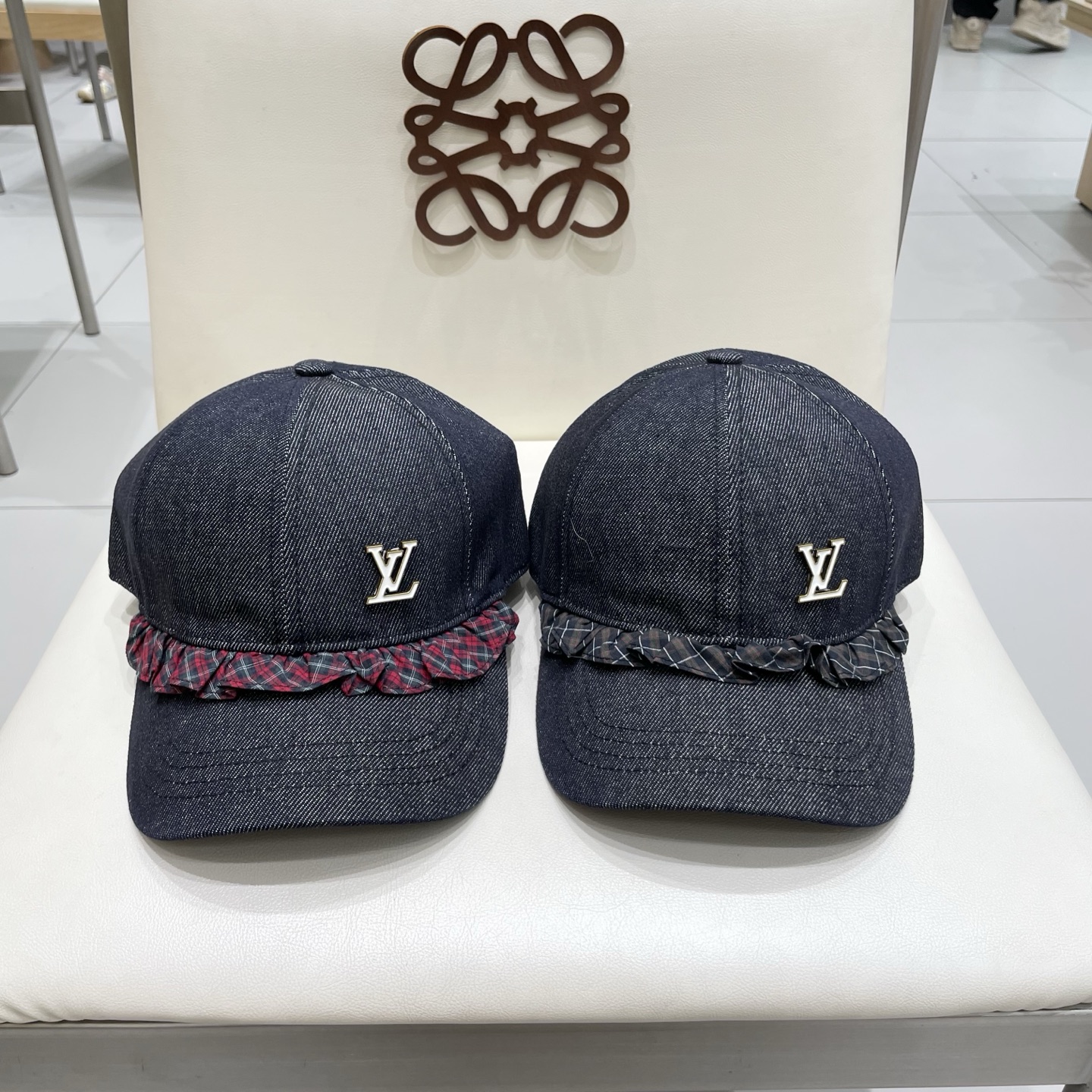  Lv路易威登2025新款春秋牛仔八角帽女复古报童帽时尚百搭英伦风显瘦画家帽子