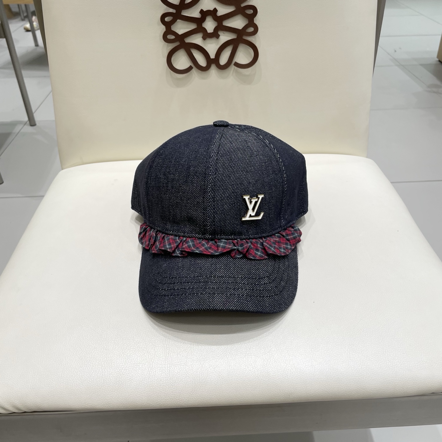 NO:360846,Lv Louis Vuitton 2025 new spring and autumn denim octagonal hat women retro newspaper boy hat fashion versatile British style slim painter hat hat straw hat fisherman hat baseball hat, hat, louis vuitton, louis vuitton, espadrilles, hatsLv路易威登2025新款春秋牛仔八角帽女复古报童帽时尚百搭英伦风显瘦画家帽子帽子草帽渔夫帽棒球帽,帽子,louis vuitton,louis vuitton,espadrilles,hats,hat