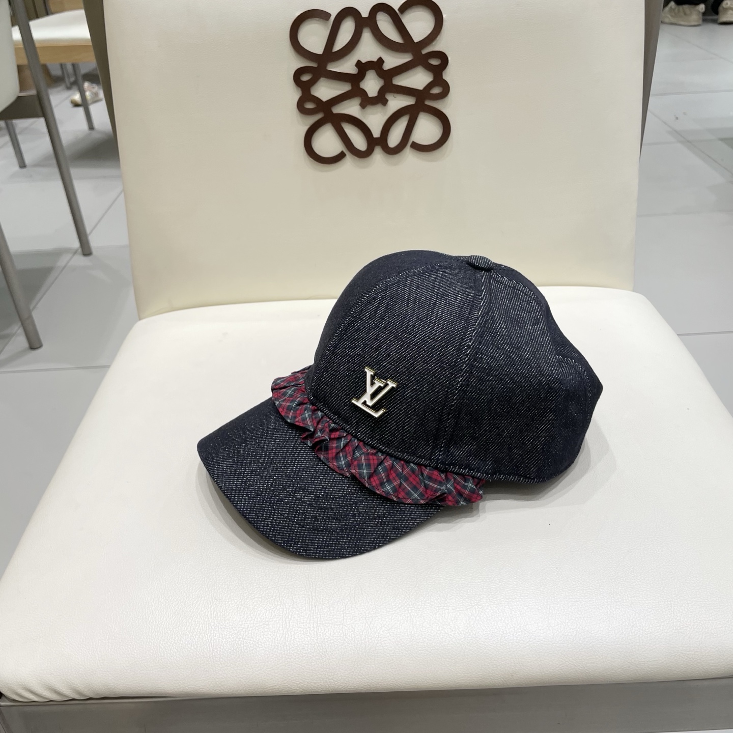  Lv路易威登2025新款春秋牛仔八角帽女复古报童帽时尚百搭英伦风显瘦画家帽子