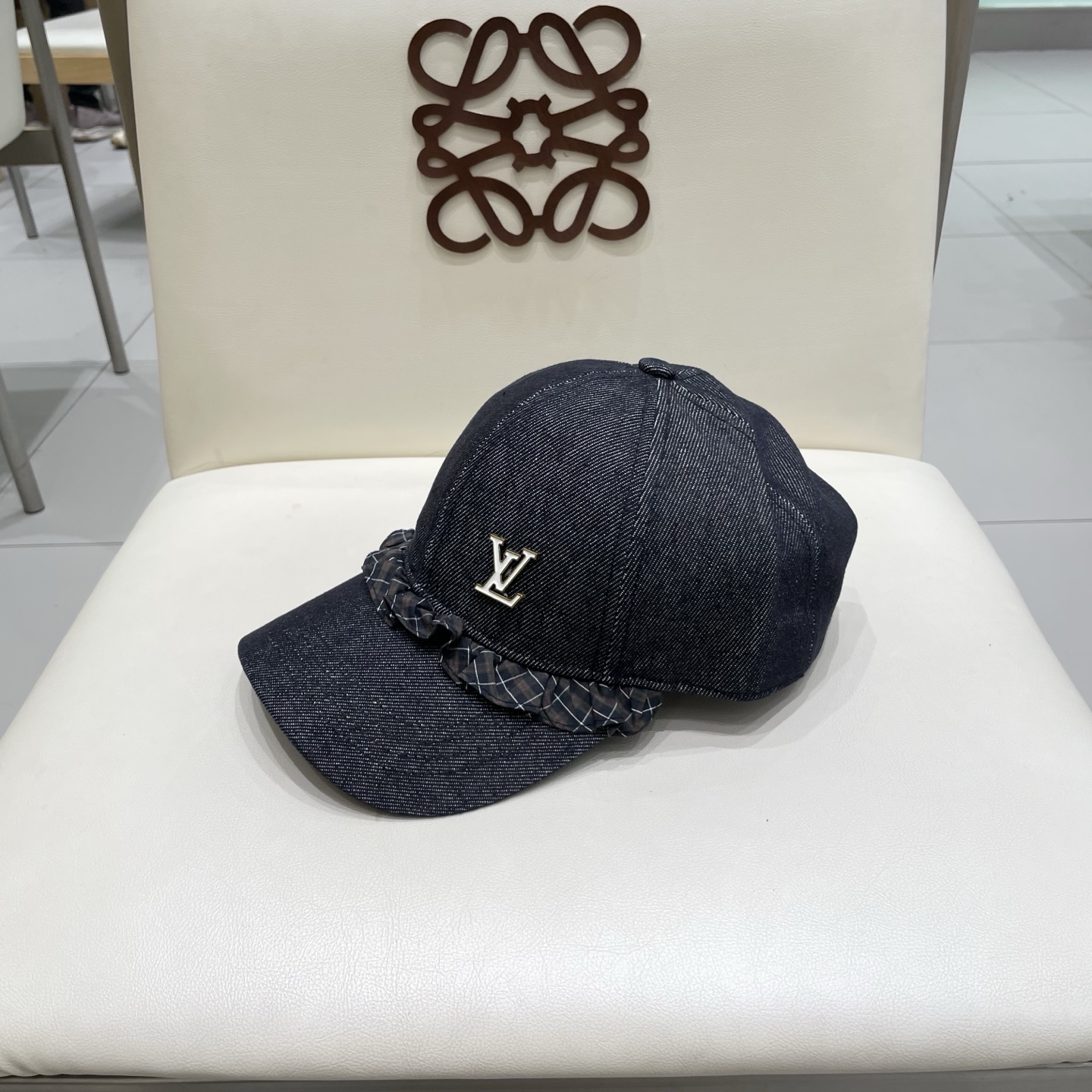  Lv路易威登2025新款春秋牛仔八角帽女复古报童帽时尚百搭英伦风显瘦画家帽子