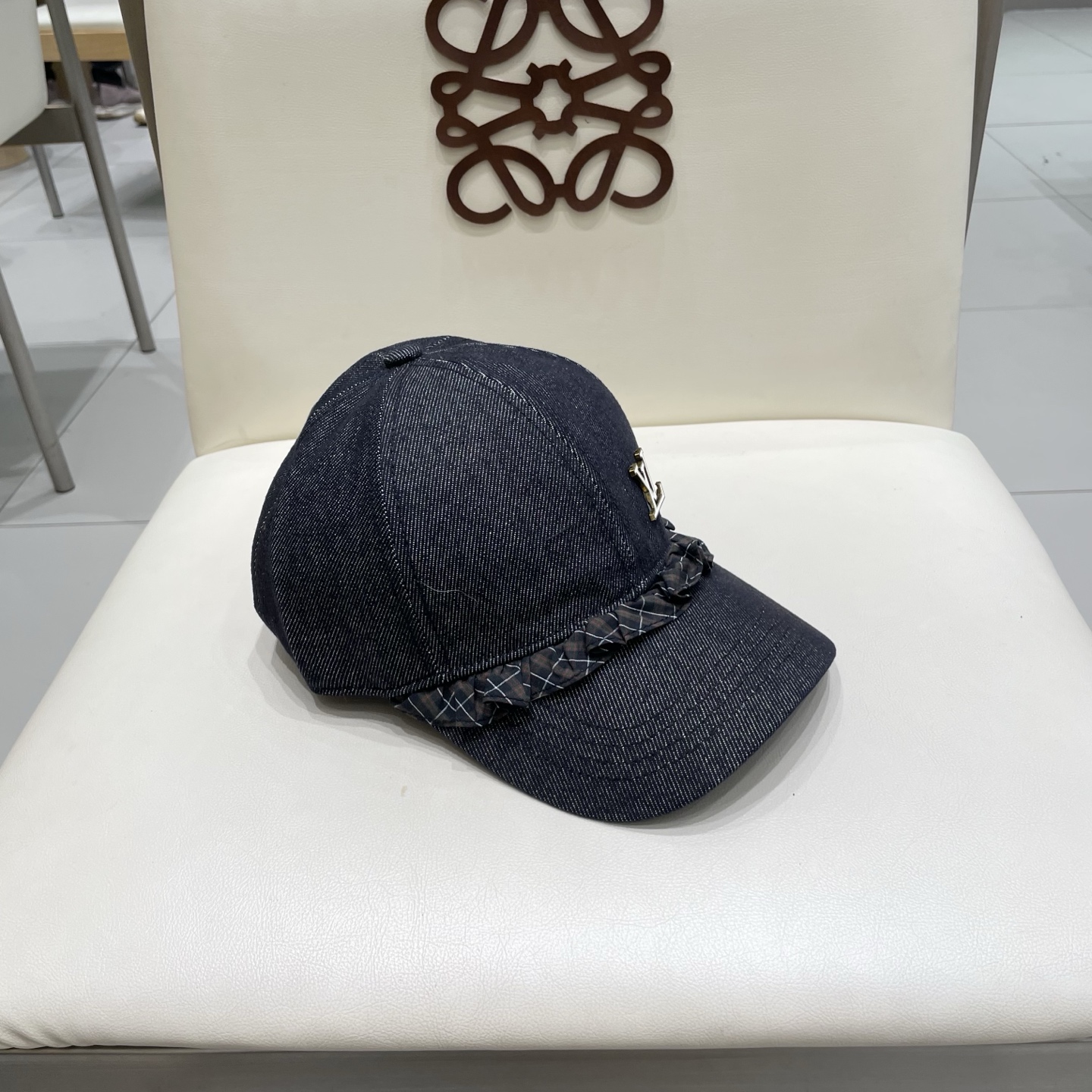  Lv路易威登2025新款春秋牛仔八角帽女复古报童帽时尚百搭英伦风显瘦画家帽子