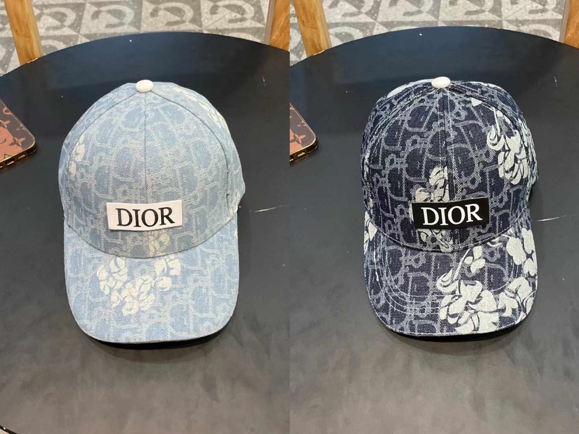  DIOR迪奥
官网同步新款发布 老花D家棒球帽🧢，水洗标吊牌齐全，超级火爆