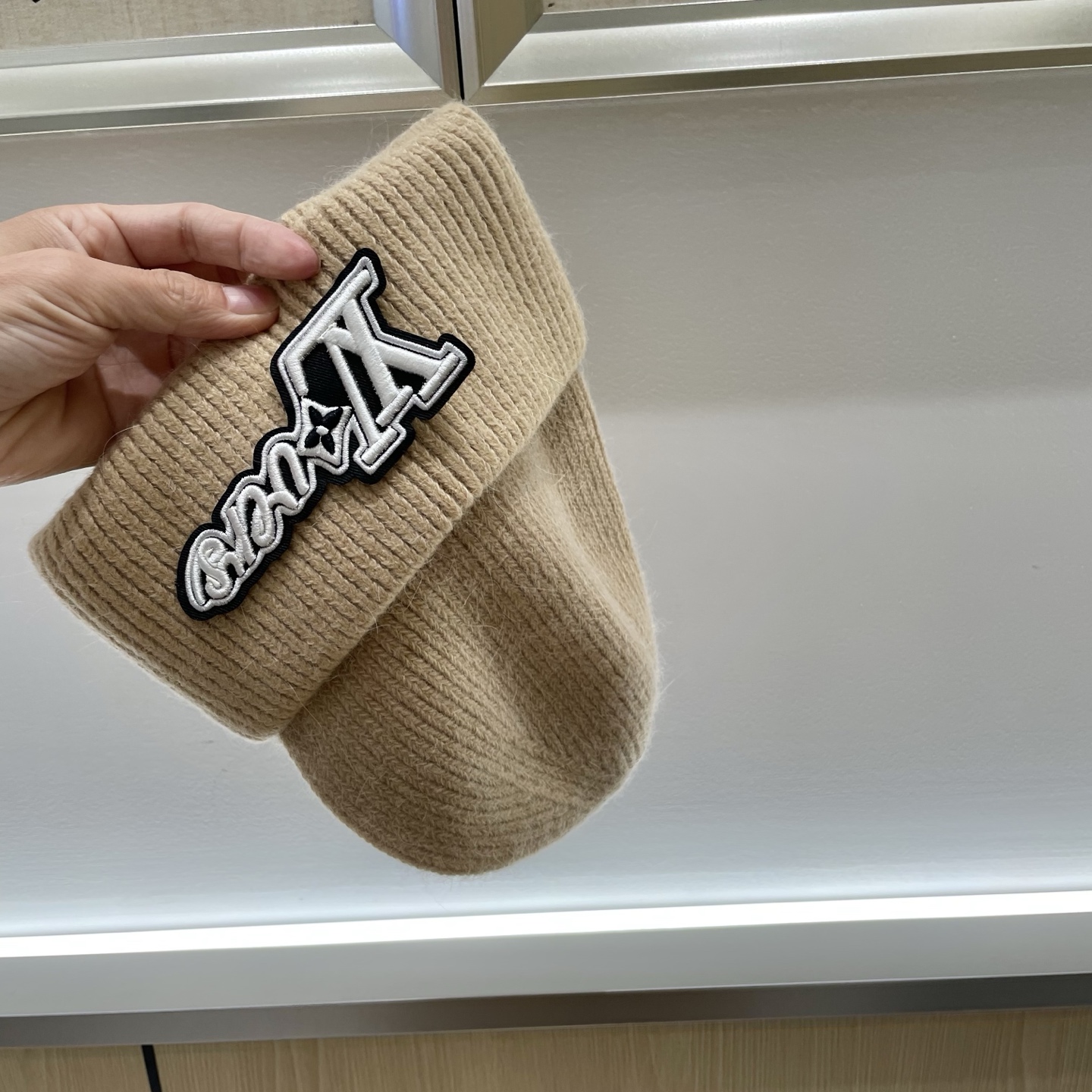 LV 路易威登 2025秋冬新款毛线帽，男女款针织帽