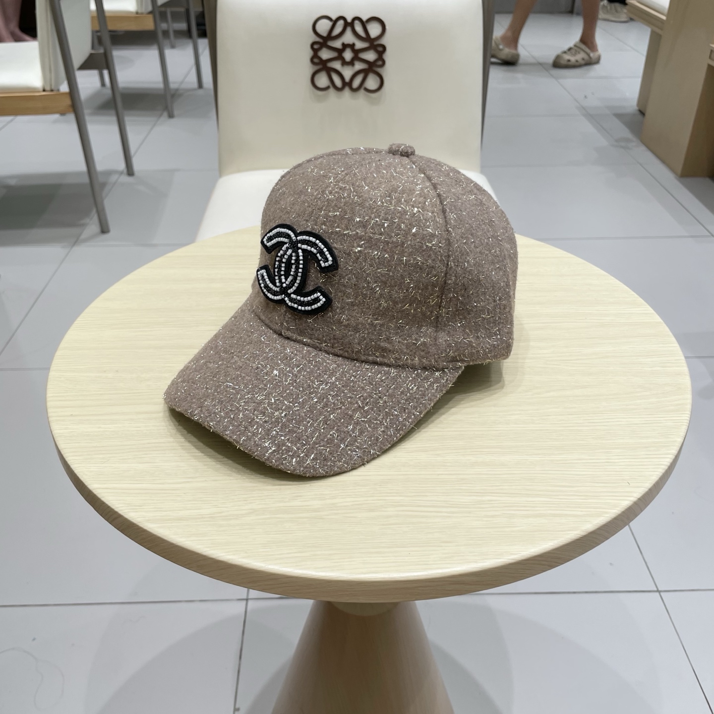  CHANEL香奈儿】秋冬新款简约logo棒球帽，新款出货，大牌款超好搭配，赶紧入手！