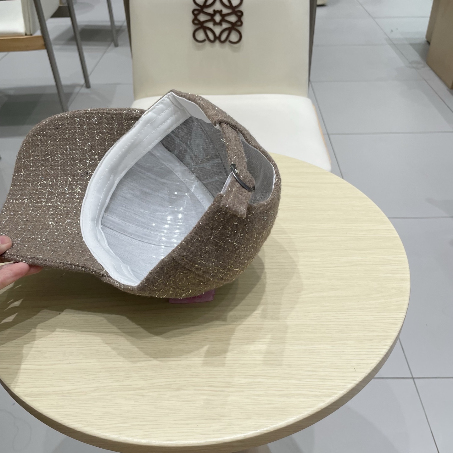  CHANEL香奈儿】秋冬新款简约logo棒球帽，新款出货，大牌款超好搭配，赶紧入手！