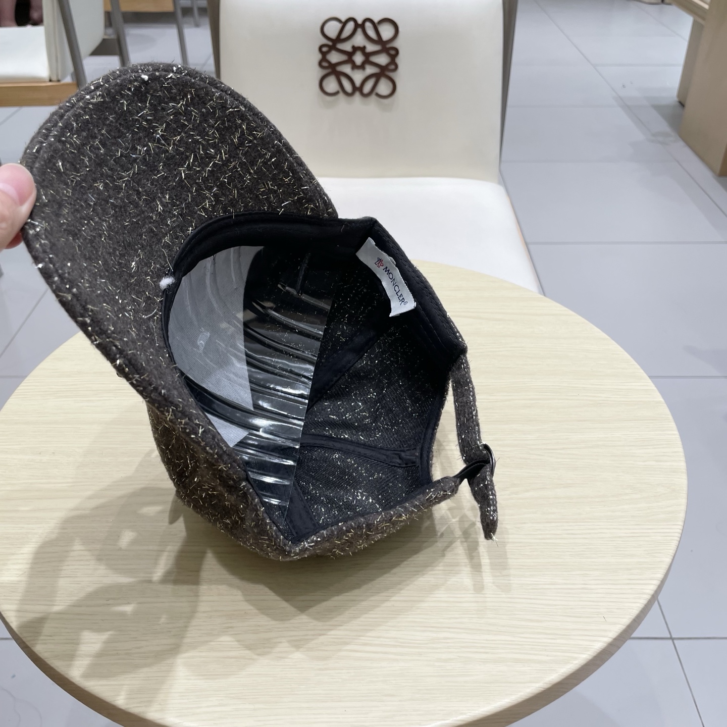  CHANEL香奈儿】秋冬新款简约logo棒球帽，新款出货，大牌款超好搭配，赶紧入手！