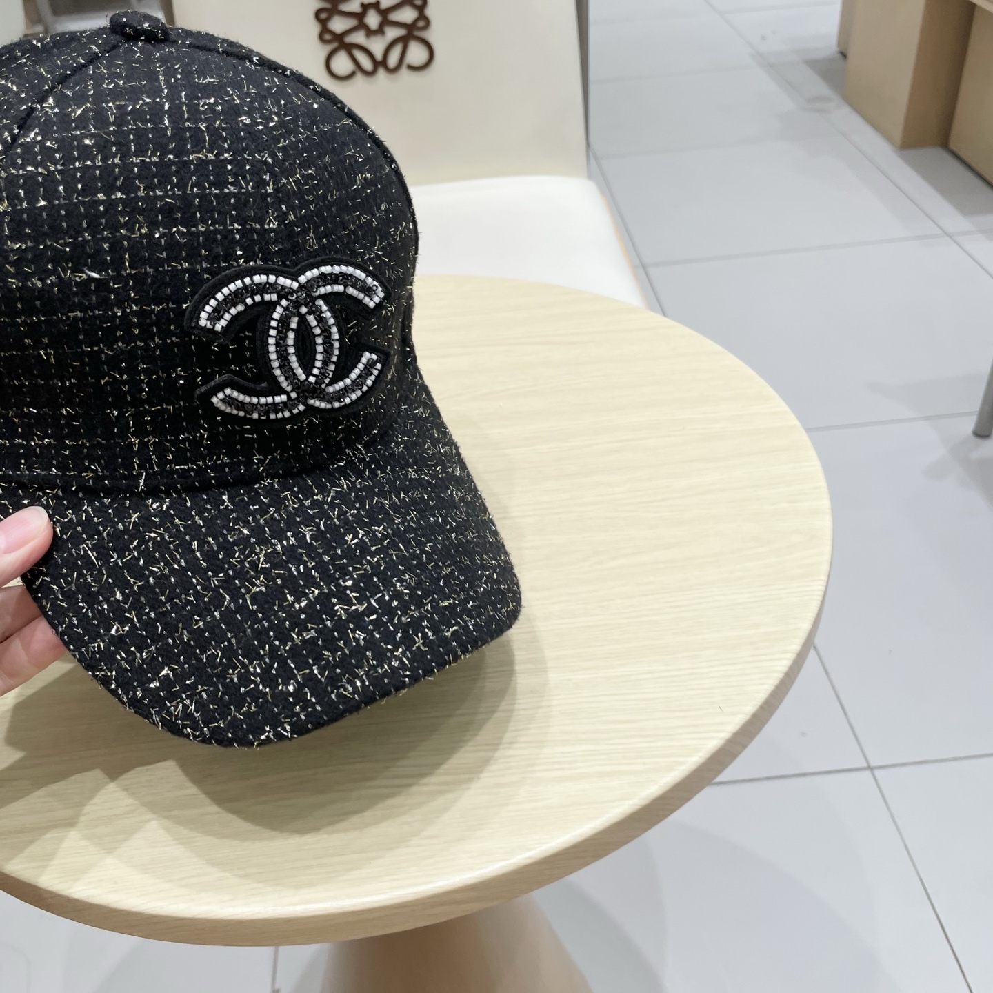  CHANEL香奈儿】秋冬新款简约logo棒球帽，新款出货，大牌款超好搭配，赶紧入手！