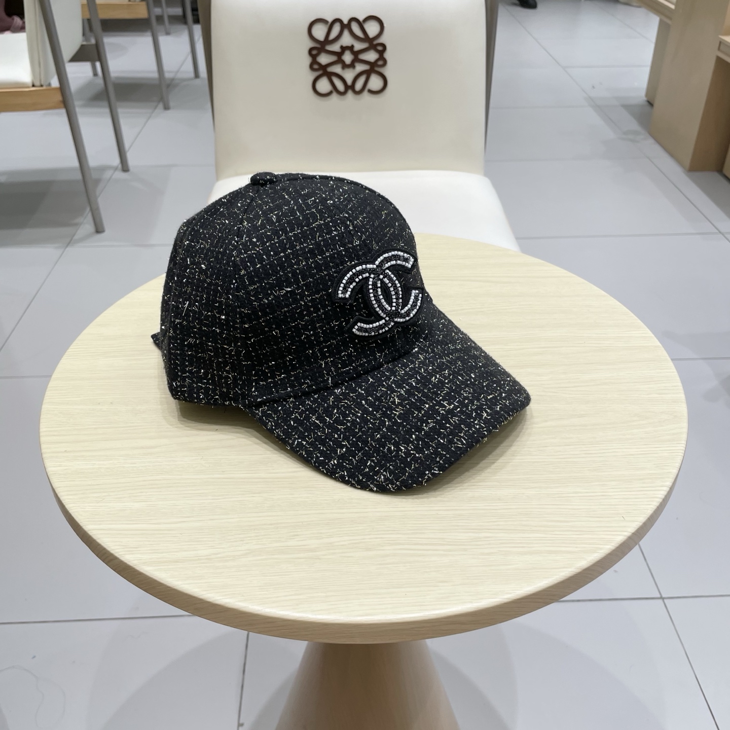  CHANEL香奈儿】秋冬新款简约logo棒球帽，新款出货，大牌款超好搭配，赶紧入手！