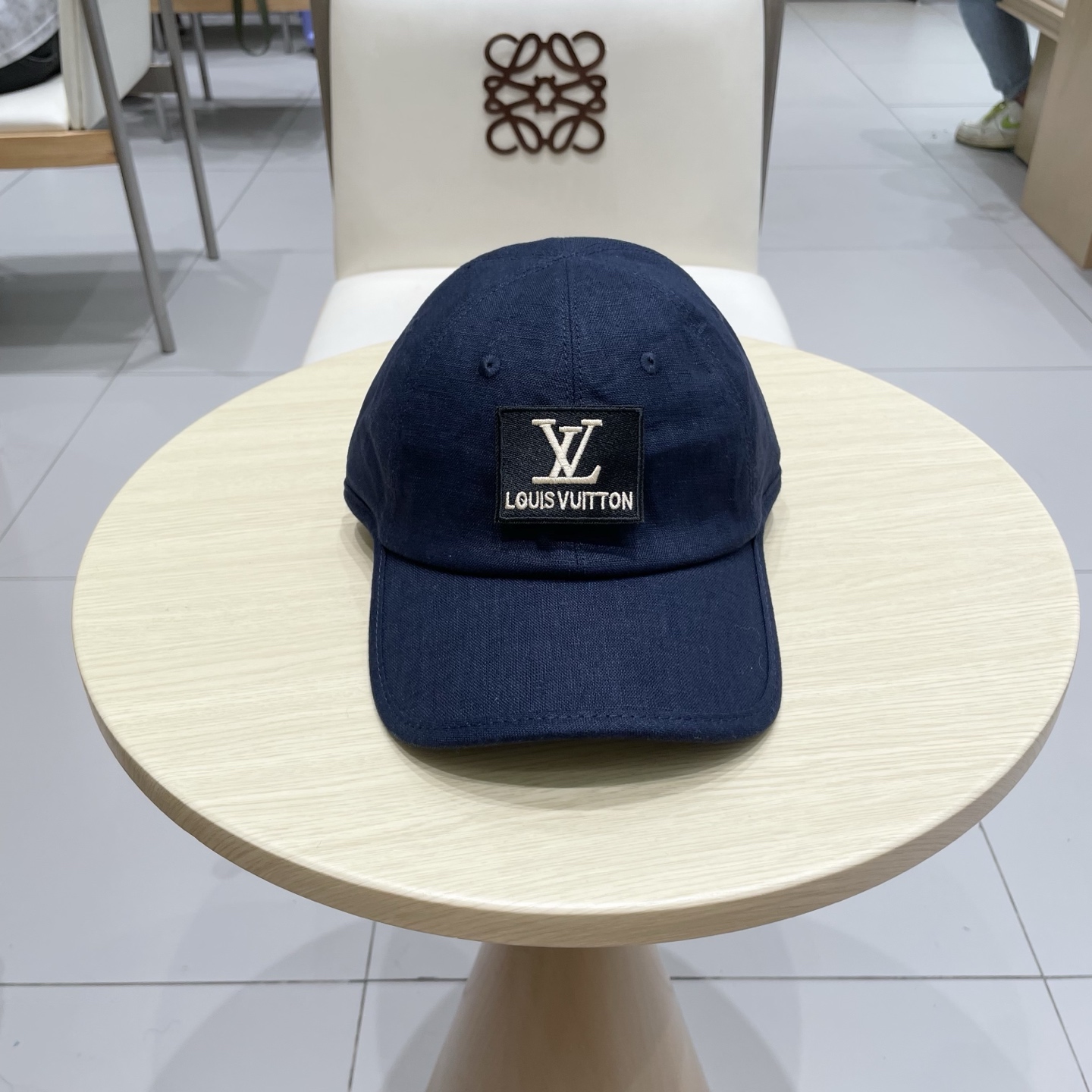 NO:361121,Louis Vuitton Baseball Cap Louis Vuitton's new LV baseball cap, heavy industry creates high-end and atmospheric, versatile and universal for both men and women!  Run volume!  hat straw hat fisherman hat baseball hat, hat, louis vuitton, louis vuitton, louis vuitton, espadrilles, hats路易威登棒球帽 LouisVuitton新款LV棒球帽,重工打造高端大气,百搭款男女通用！跑量！帽子草帽渔夫帽棒球帽,帽子,louis vuitton,louis vuitton,louis vuitton,espadrilles,hats,hat