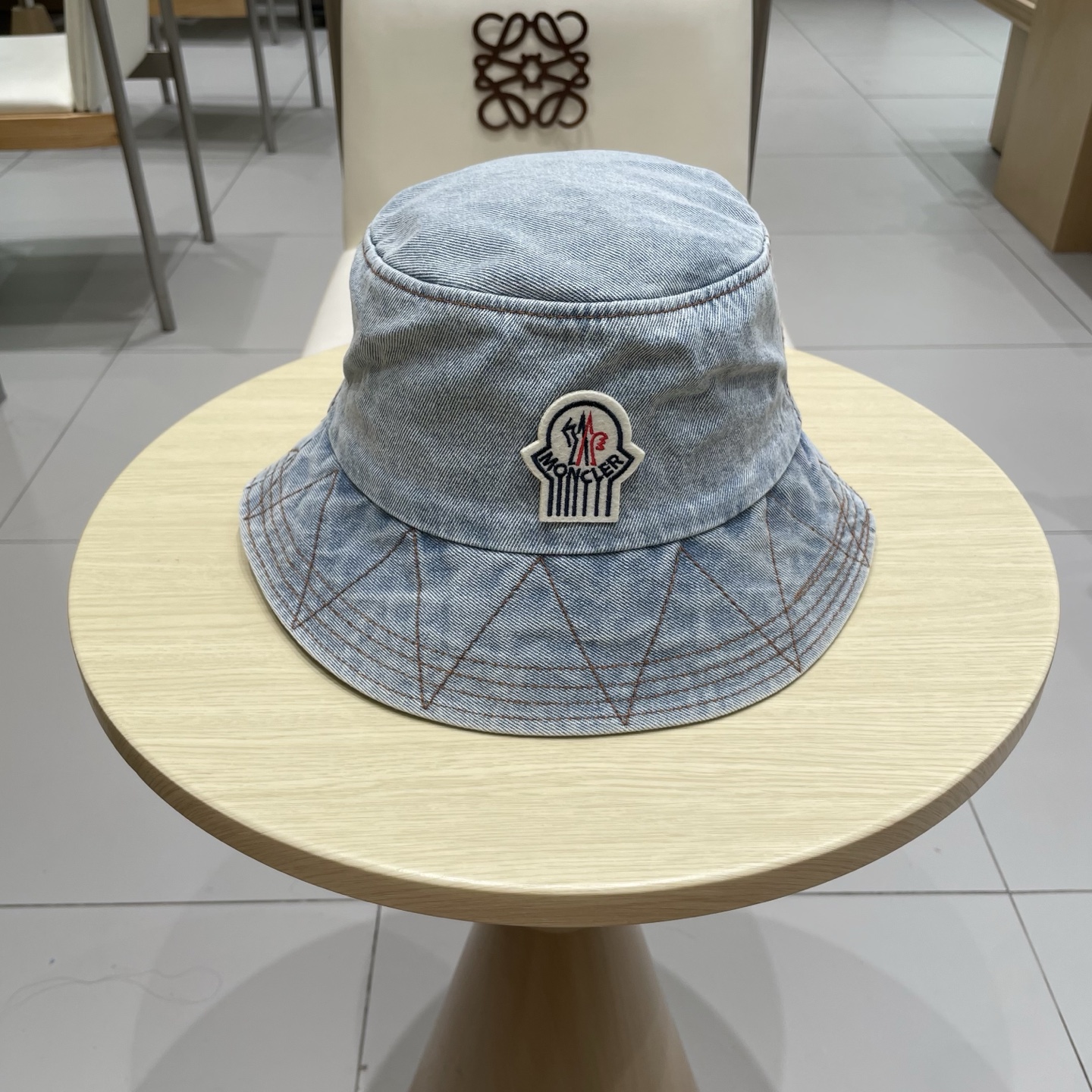 蒙口moncler秋款牛仔渔夫帽，渔夫桶帽，头围57cm