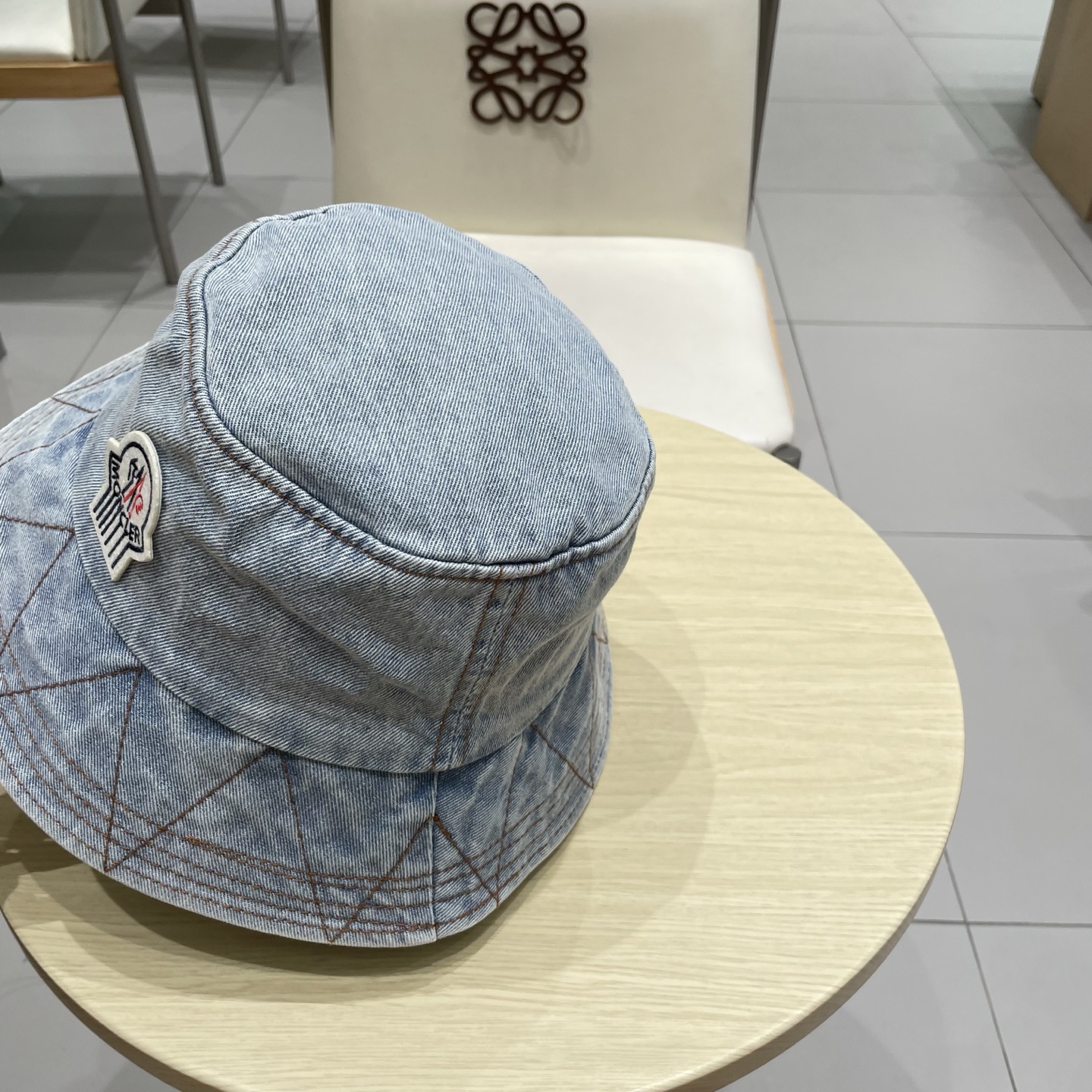 蒙口moncler秋款牛仔渔夫帽，渔夫桶帽，头围57cm