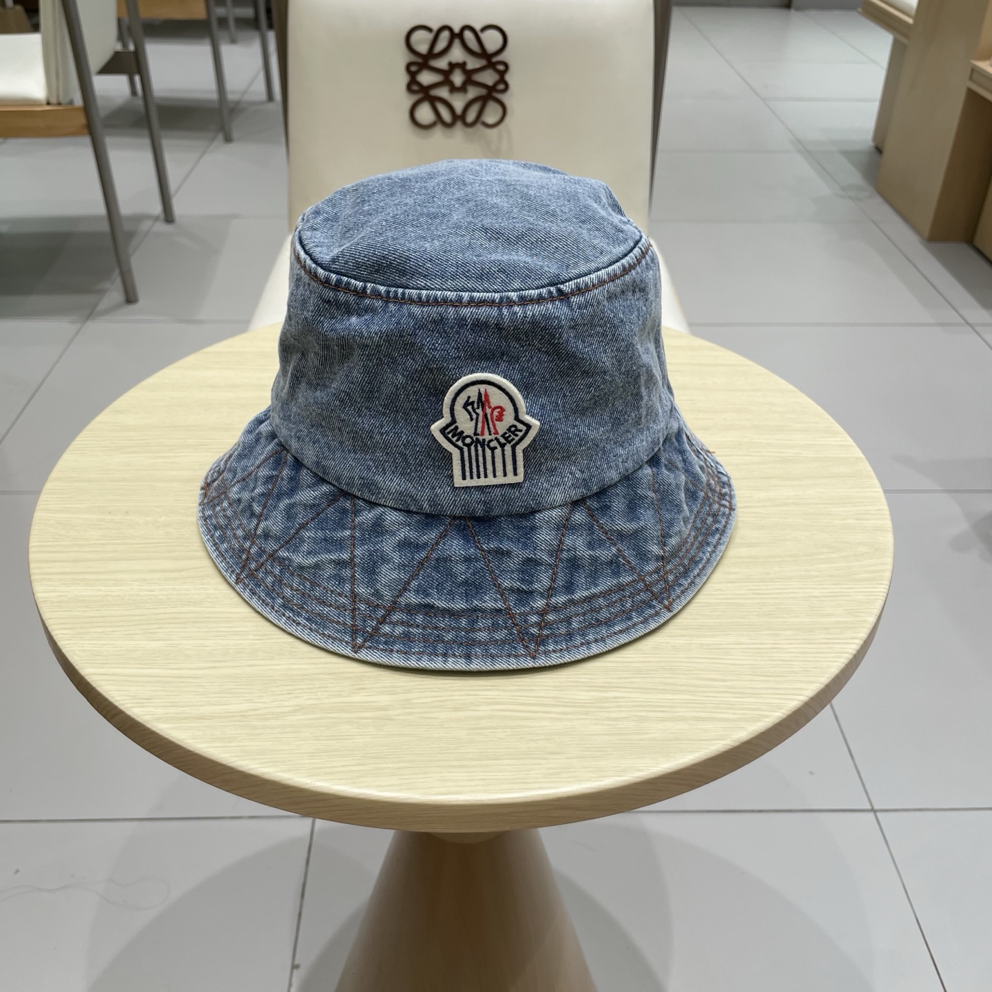 NO:360748,Moncler autumn cowboy fisherman hat, fisherman bucket hat, head circumference 57cm hat, straw hat, fisherman hat, baseball hat, hat, Moncler, espadrilles, hats蒙口moncler秋款牛仔渔夫帽,渔夫桶帽,头围57cm帽子草帽渔夫帽棒球帽,帽子,Moncler,espadrilles,hats,hat