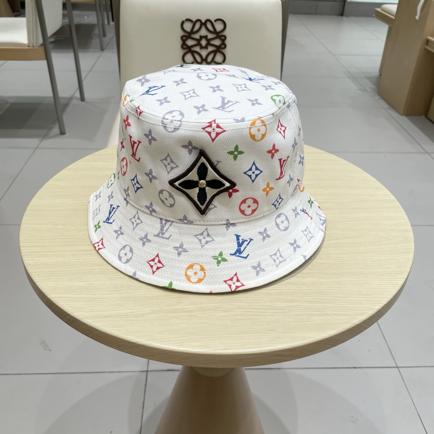 LV路易威登渔夫帽棒球帽 轻盈透气。完美版型，独家实物拍摄，男女适用