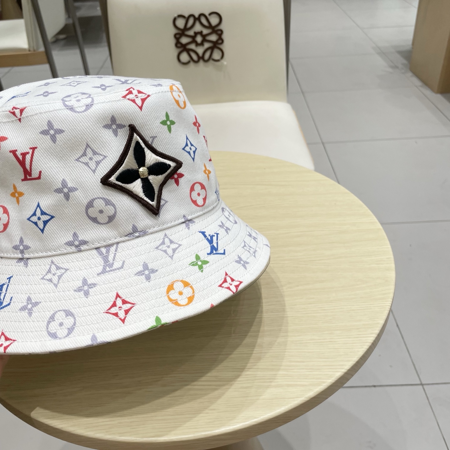 LV路易威登渔夫帽棒球帽 轻盈透气。完美版型，独家实物拍摄，男女适用