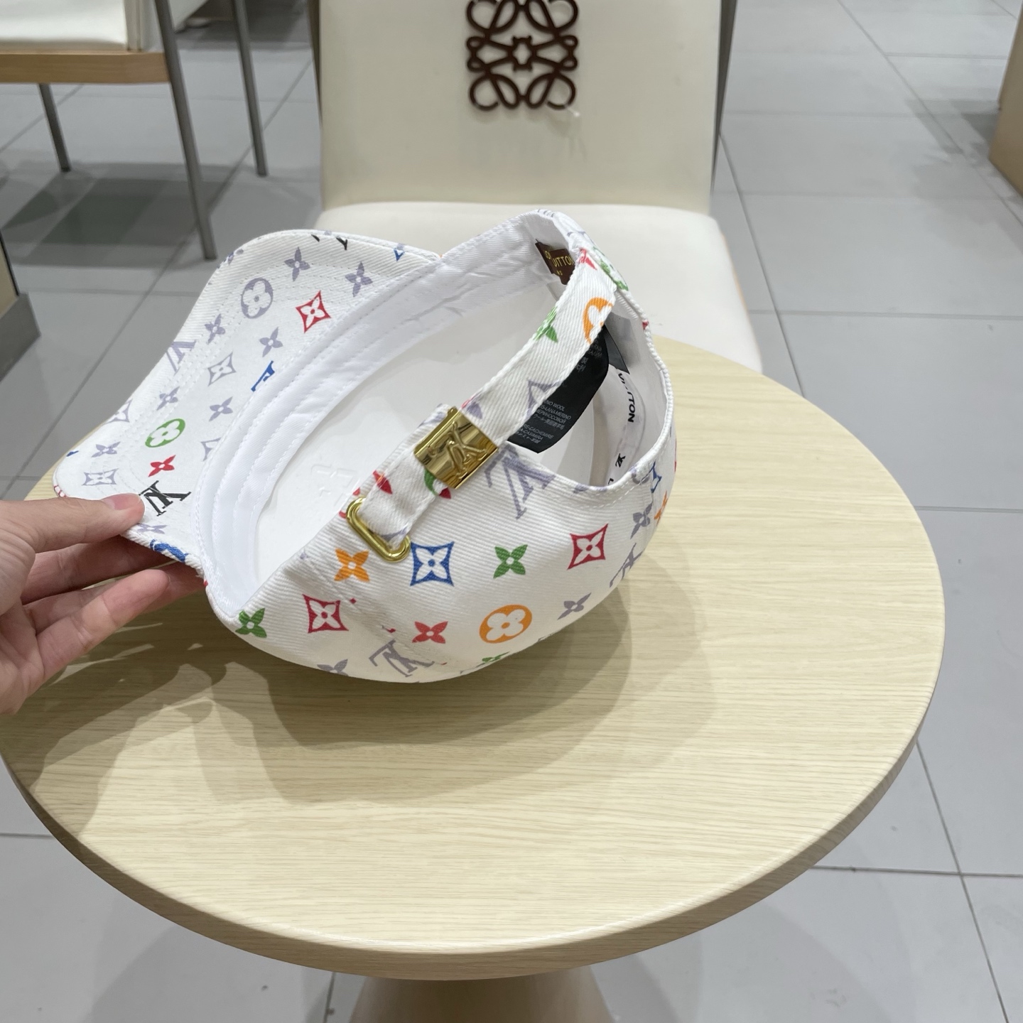 LV路易威登渔夫帽棒球帽 轻盈透气。完美版型，独家实物拍摄，男女适用