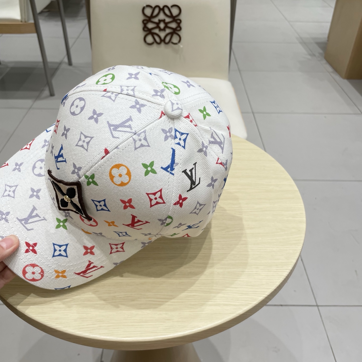 LV路易威登渔夫帽棒球帽 轻盈透气。完美版型，独家实物拍摄，男女适用