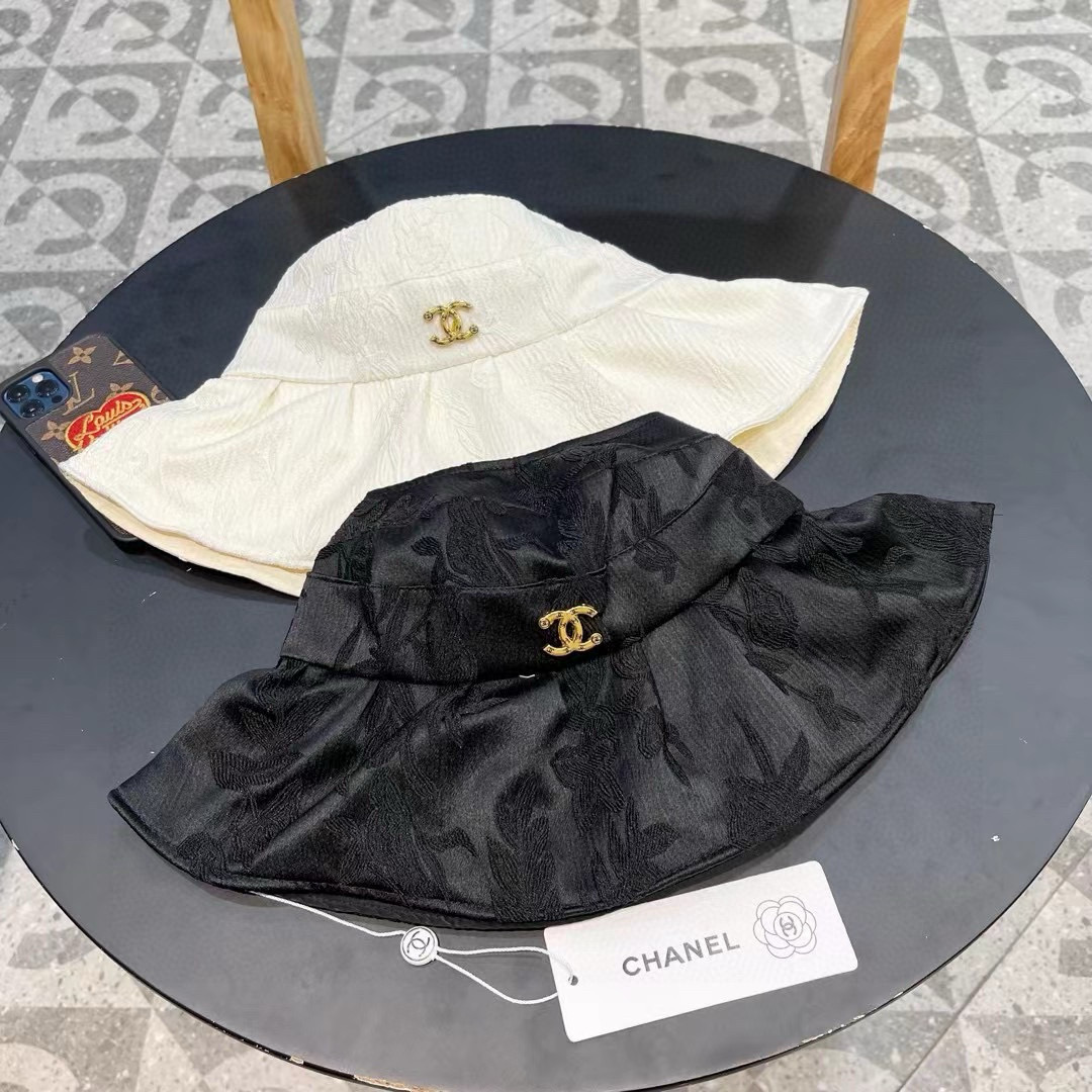 香奈儿 国风面料遮阳帽，蝴蝶结空顶渔夫帽，简约百搭，头围57cm