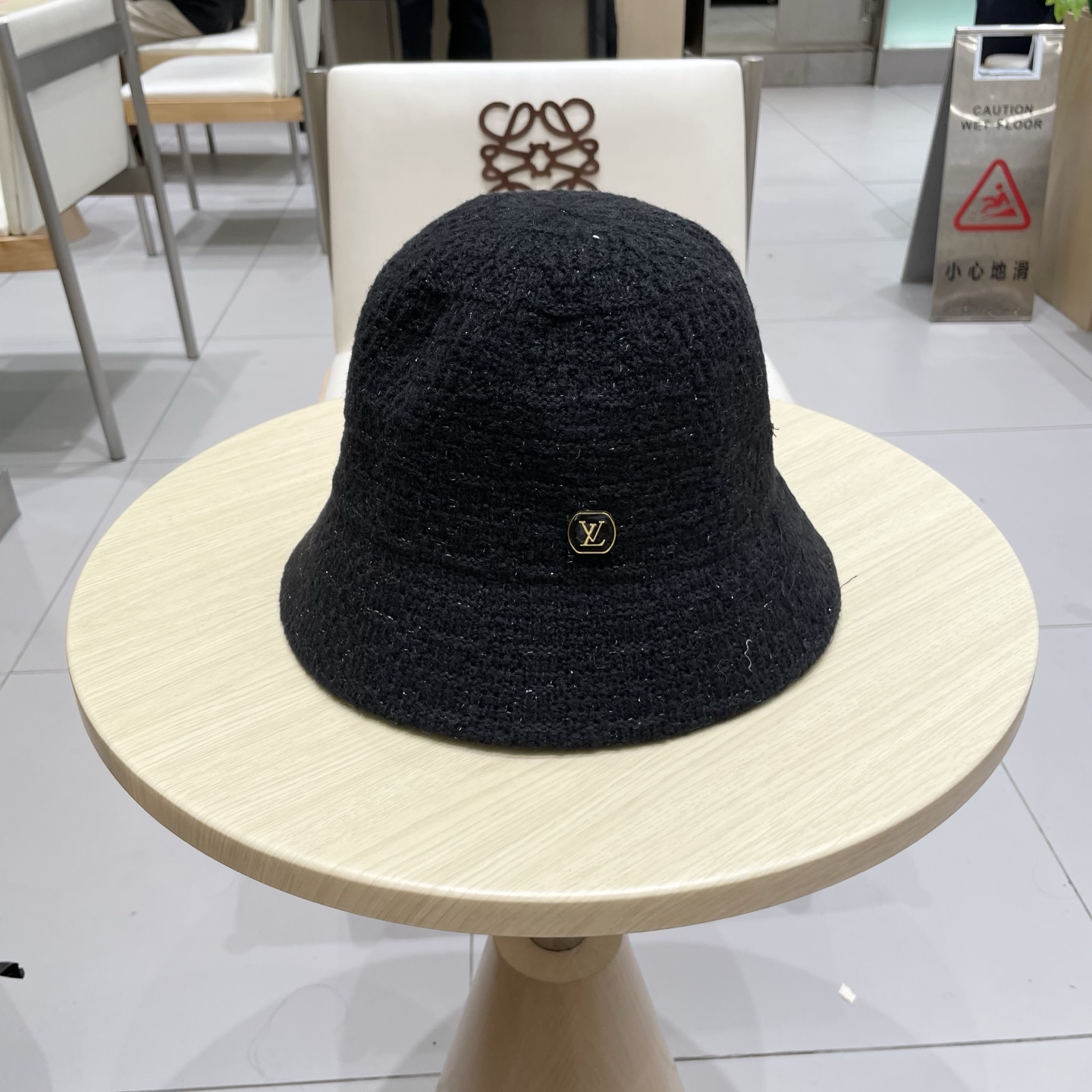 🧢路易威登棒球帽 LouisVuitton😍帽子女2025年新款秋冬羊毛水桶帽显脸小盆帽时尚百搭保暖渔夫