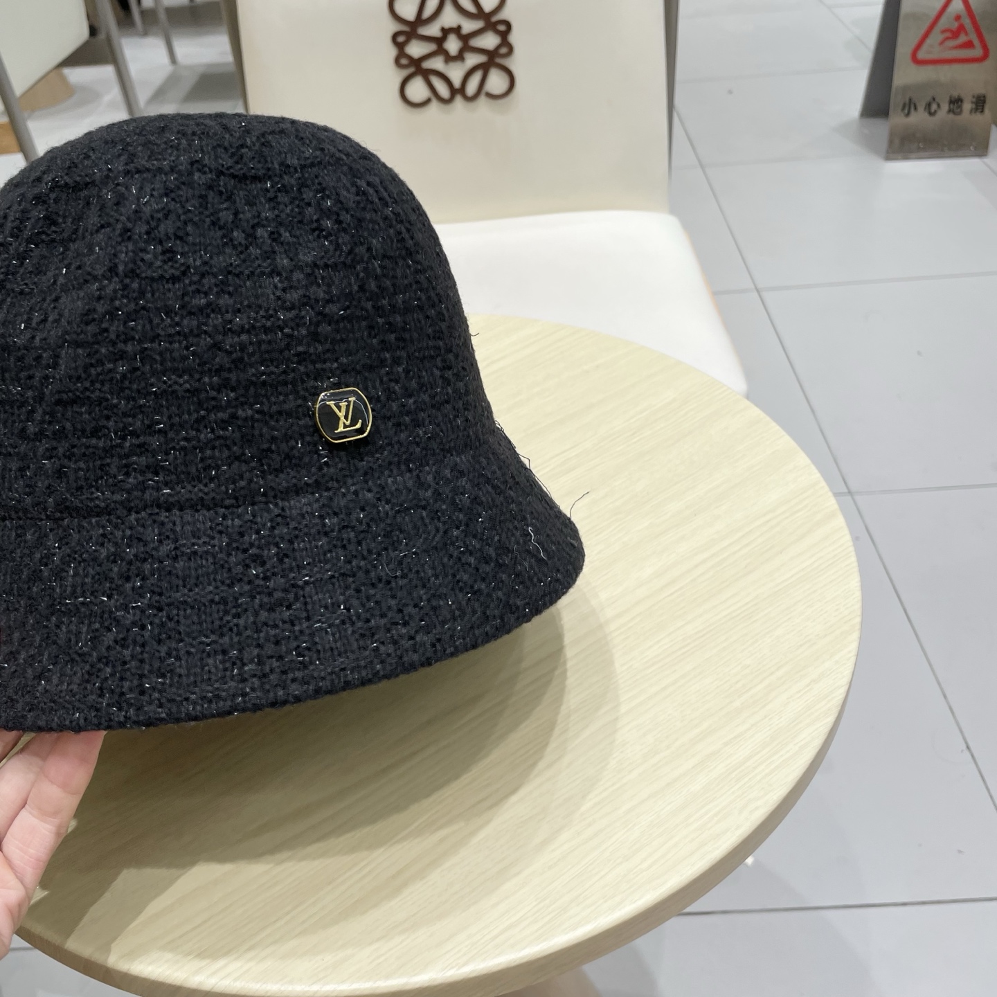 🧢路易威登棒球帽 LouisVuitton😍帽子女2025年新款秋冬羊毛水桶帽显脸小盆帽时尚百搭保暖渔夫