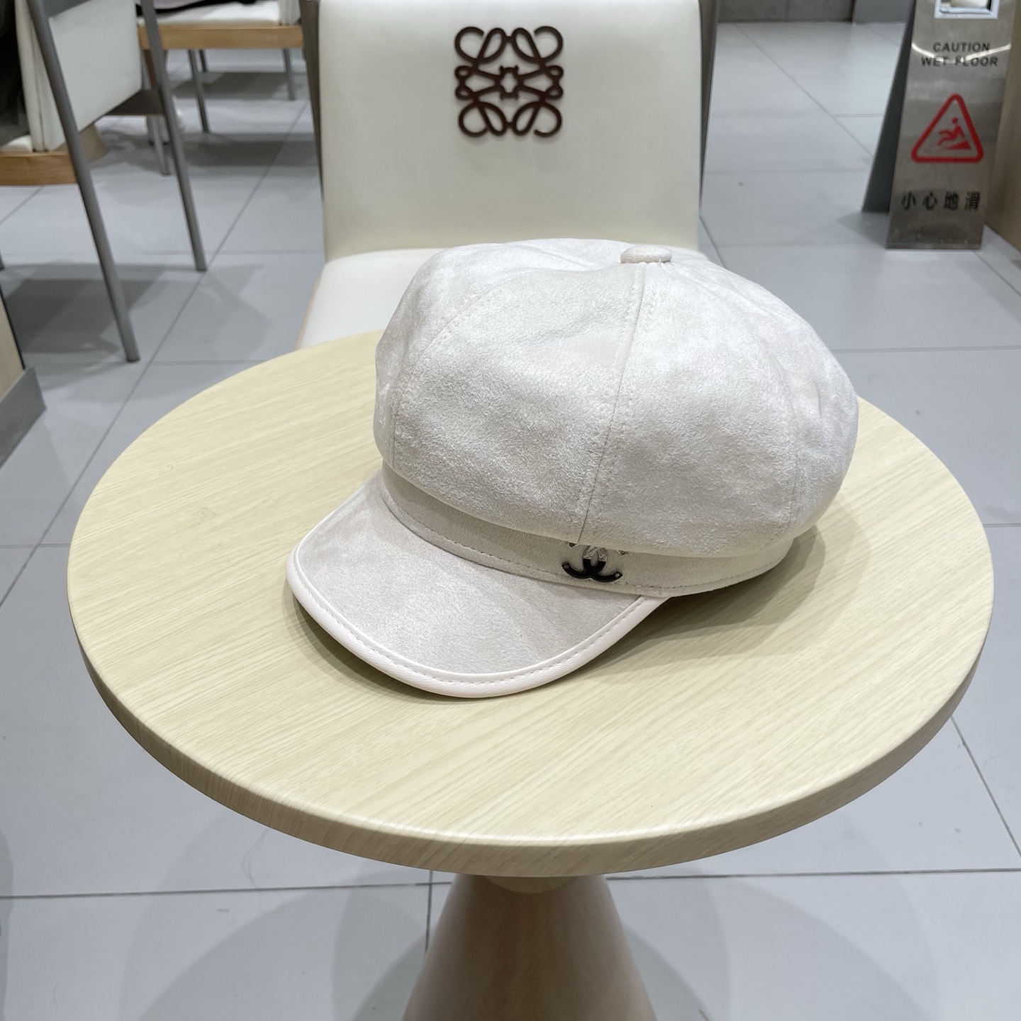 chanel香奈儿2025新款春秋皮檐八角帽女复古报童帽时尚百搭英伦风显脸小画家帽