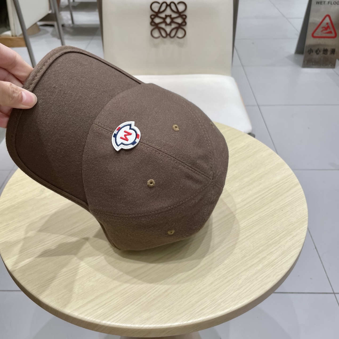 蒙口MONCLER 秋冬新款羊毛棒球帽，年轻时尚潮人穿搭色系，视觉效果超强，立体字母，好看有质感！