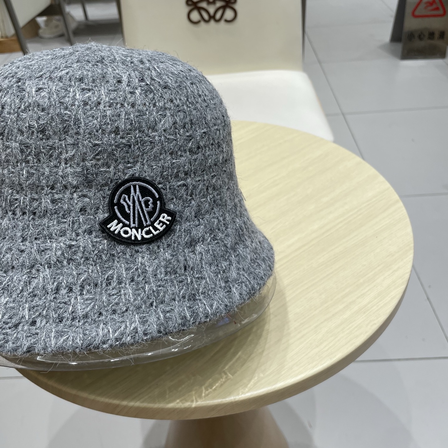 蒙口MONCLER甜美小众编织水桶帽子女秋冬羊毛透气渔夫帽显脸小