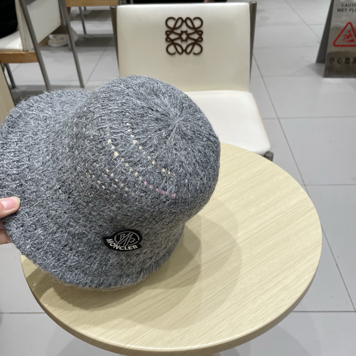 蒙口MONCLER甜美小众编织水桶帽子女秋冬羊毛透气渔夫帽显脸小