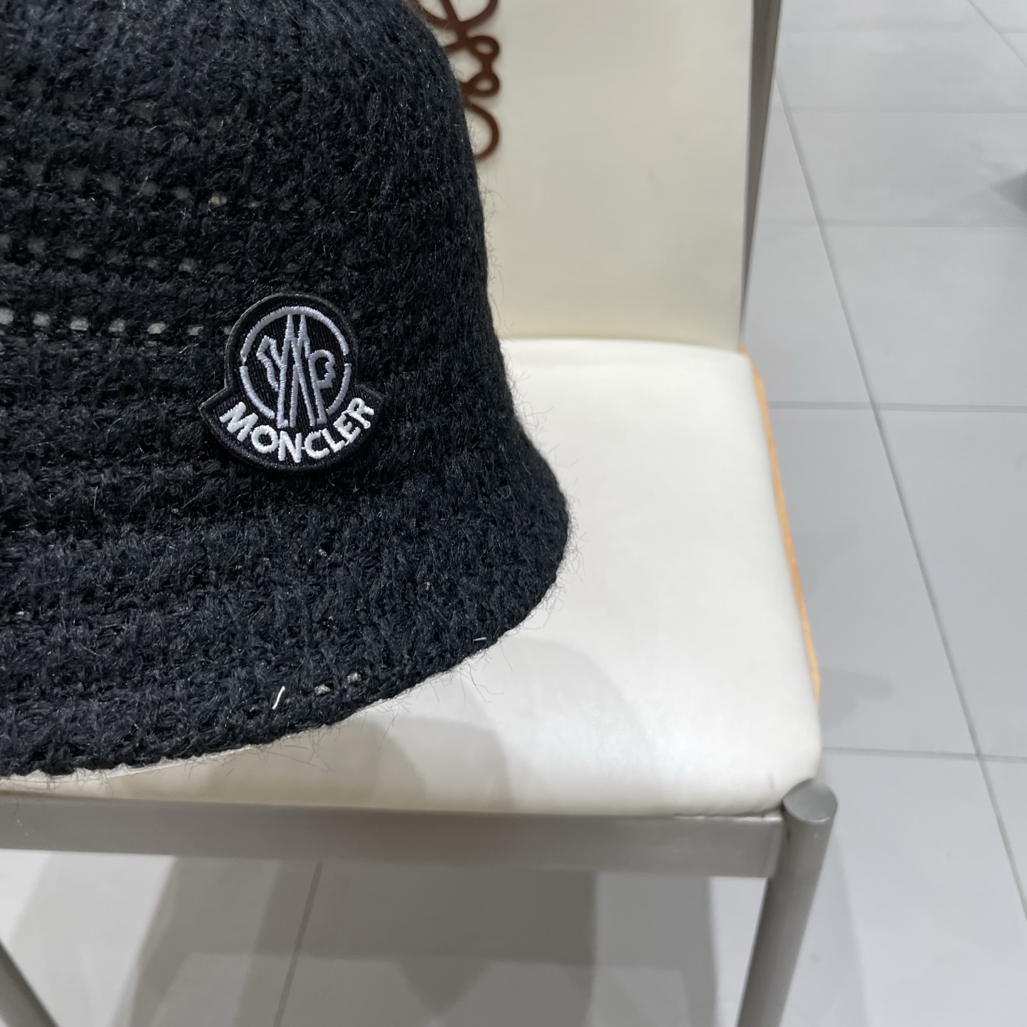 蒙口MONCLER甜美小众编织水桶帽子女秋冬羊毛透气渔夫帽显脸小