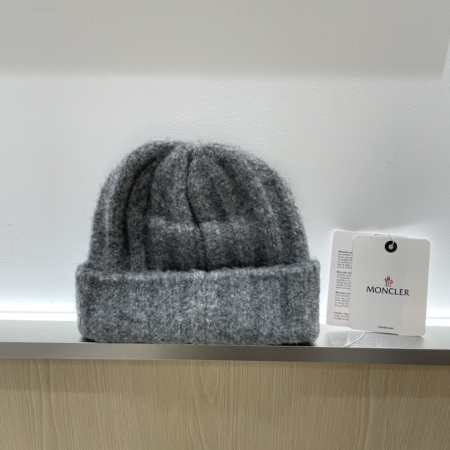 蒙口Moncler盟可睐2025早秋冬款经典针织帽，原单复刻.非常柔软亲肤，弹性很好💓有质感又非常百搭的