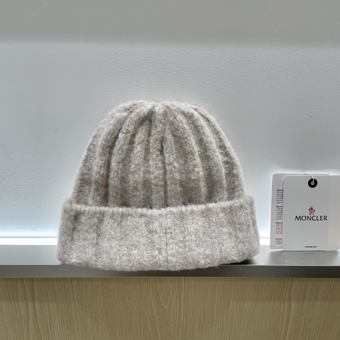 蒙口Moncler盟可睐2025早秋冬款经典针织帽，原单复刻.非常柔软亲肤，弹性很好💓有质感又非常百搭的