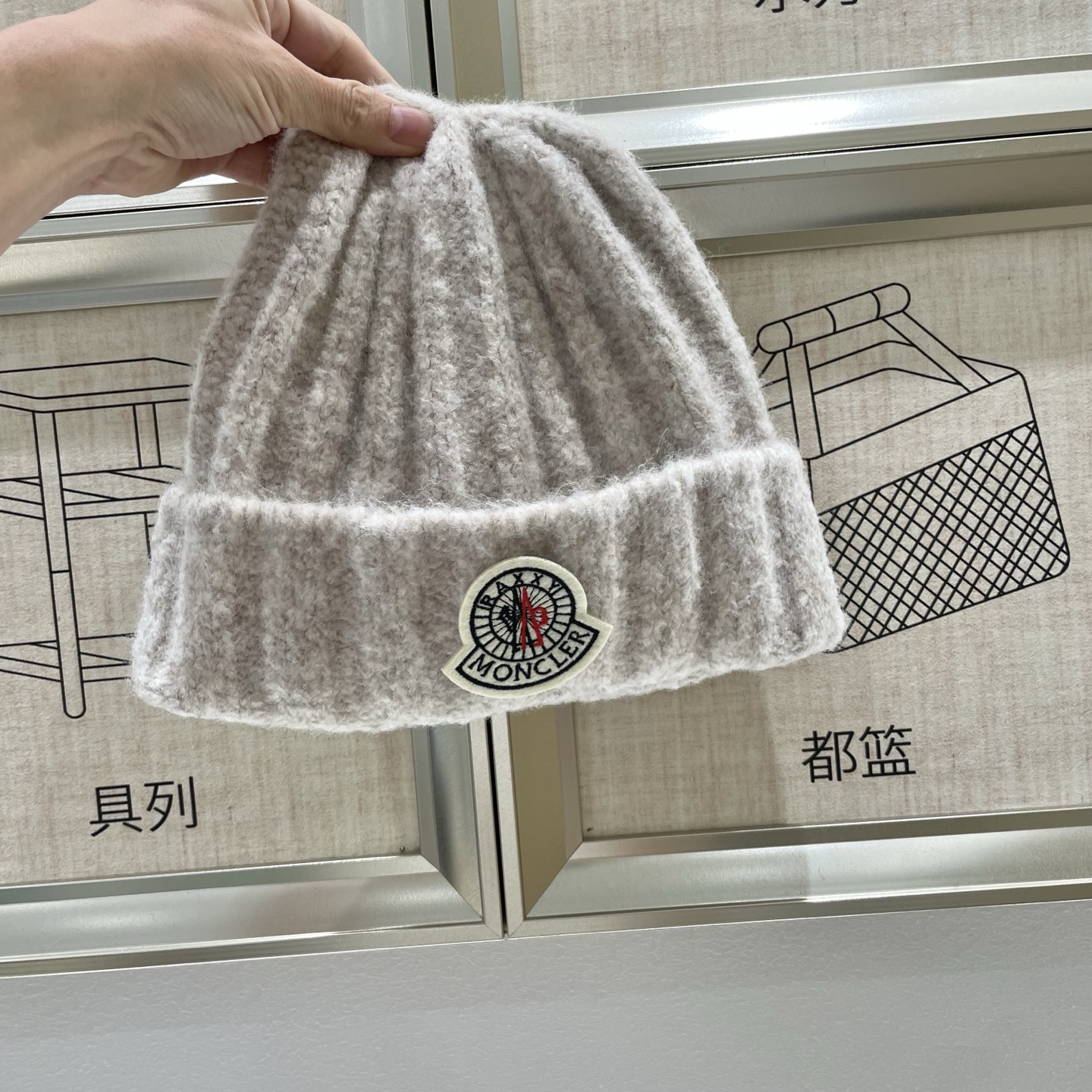 蒙口Moncler盟可睐2025早秋冬款经典针织帽，原单复刻.非常柔软亲肤，弹性很好💓有质感又非常百搭的