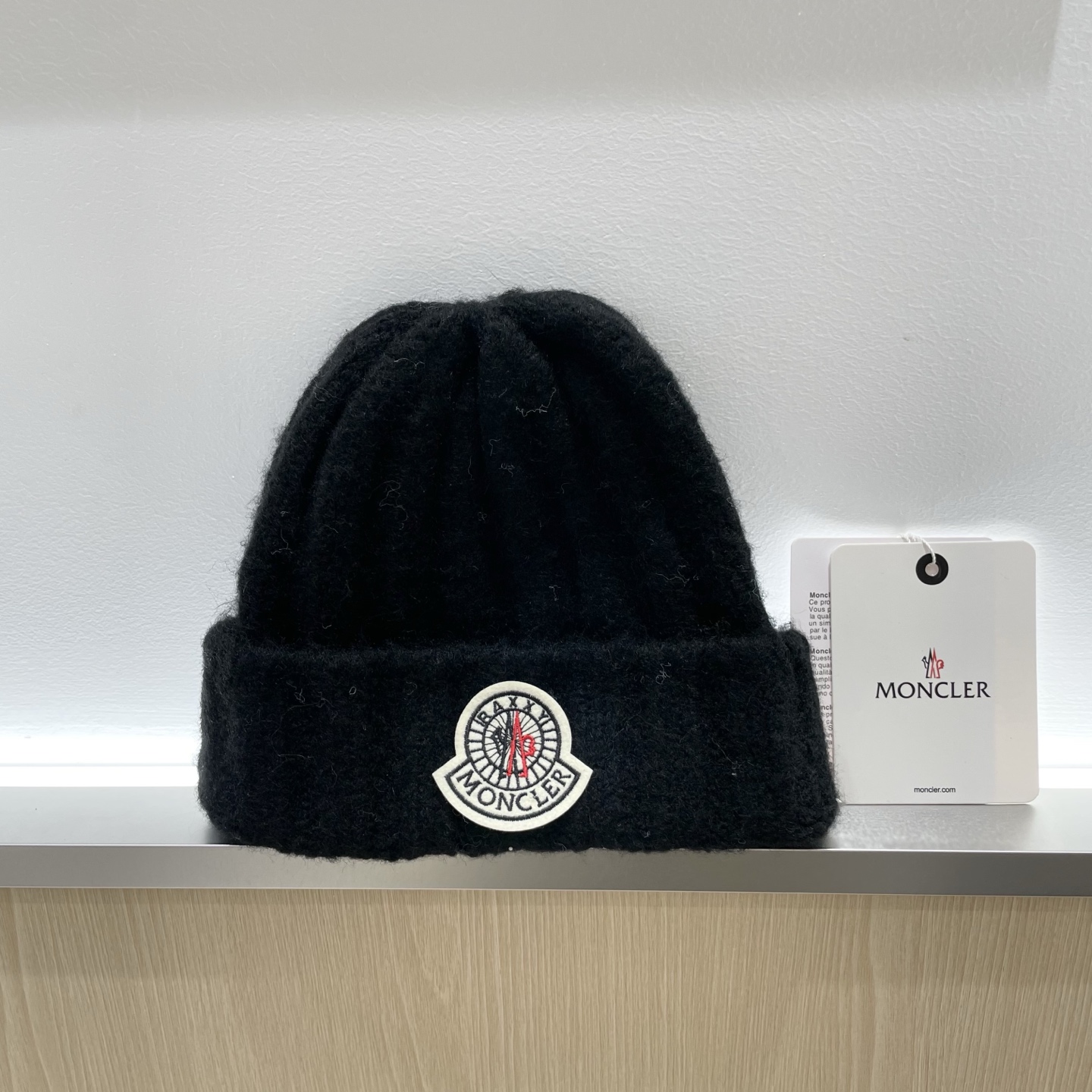 蒙口Moncler盟可睐2025早秋冬款经典针织帽，原单复刻.非常柔软亲肤，弹性很好💓有质感又非常百搭的