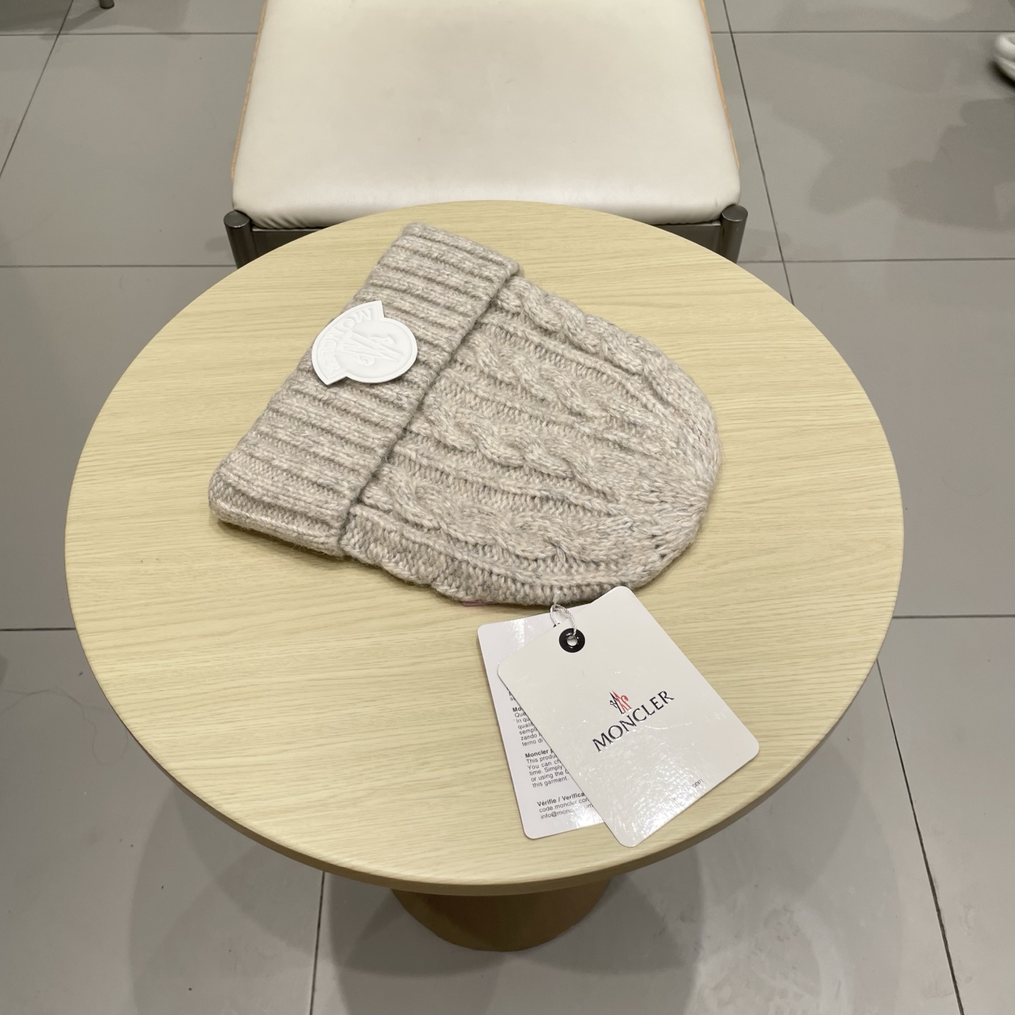 moncler【官网正品】蒙口米色针织帽男女秋冬季毛线帽百搭显脸小保暖冷帽