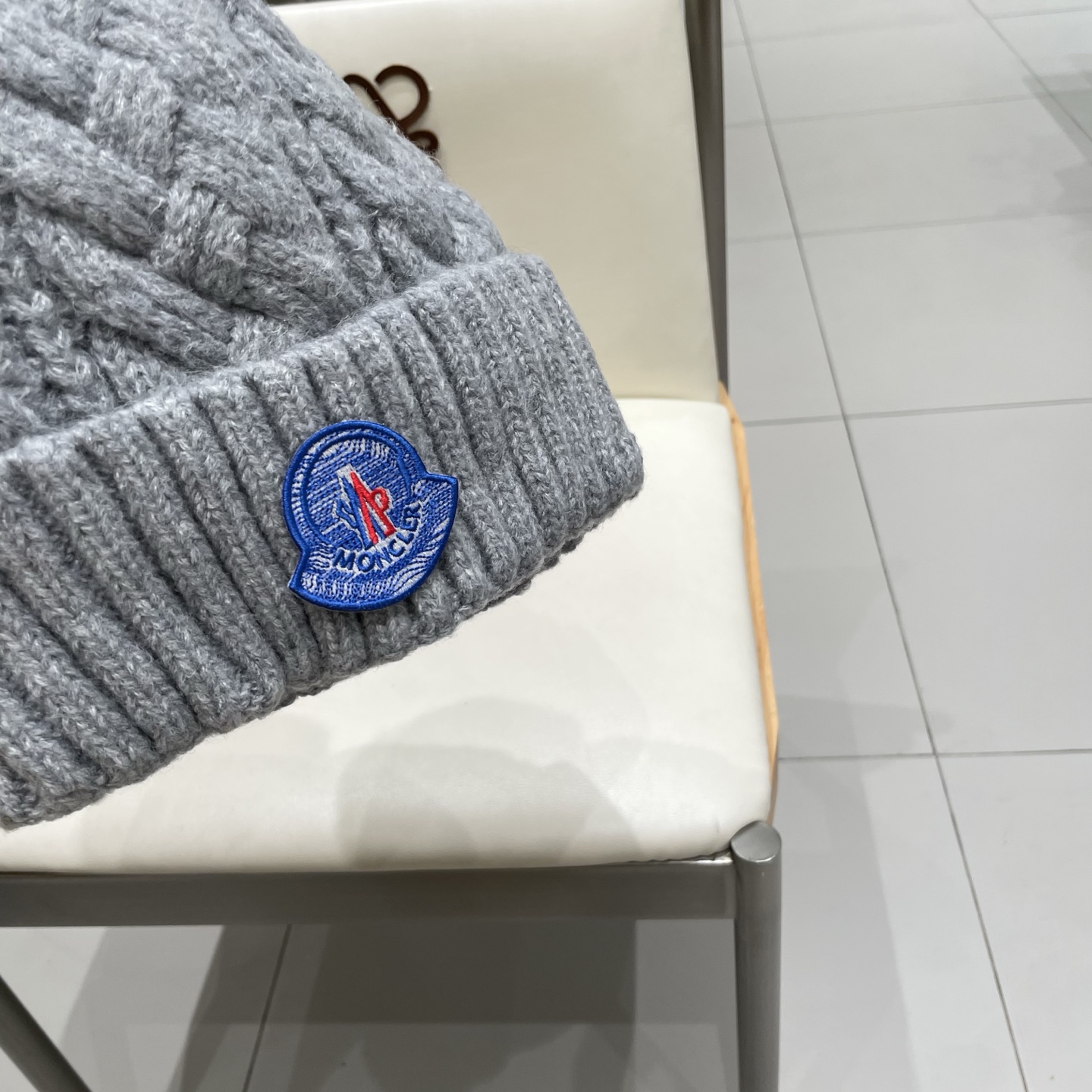 moncler蒙口米色针织帽男女秋冬季毛线帽百搭显脸小保暖冷帽