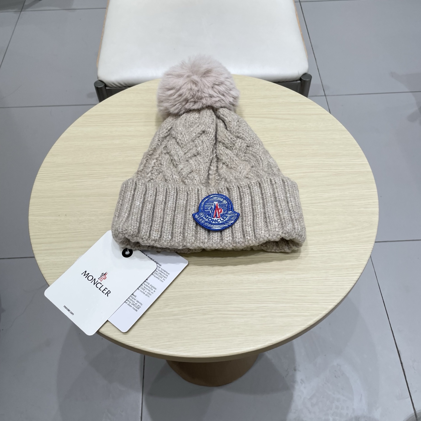 moncler【官网正品】蒙口米色针织帽男女秋冬季毛线帽百搭显脸小保暖冷帽