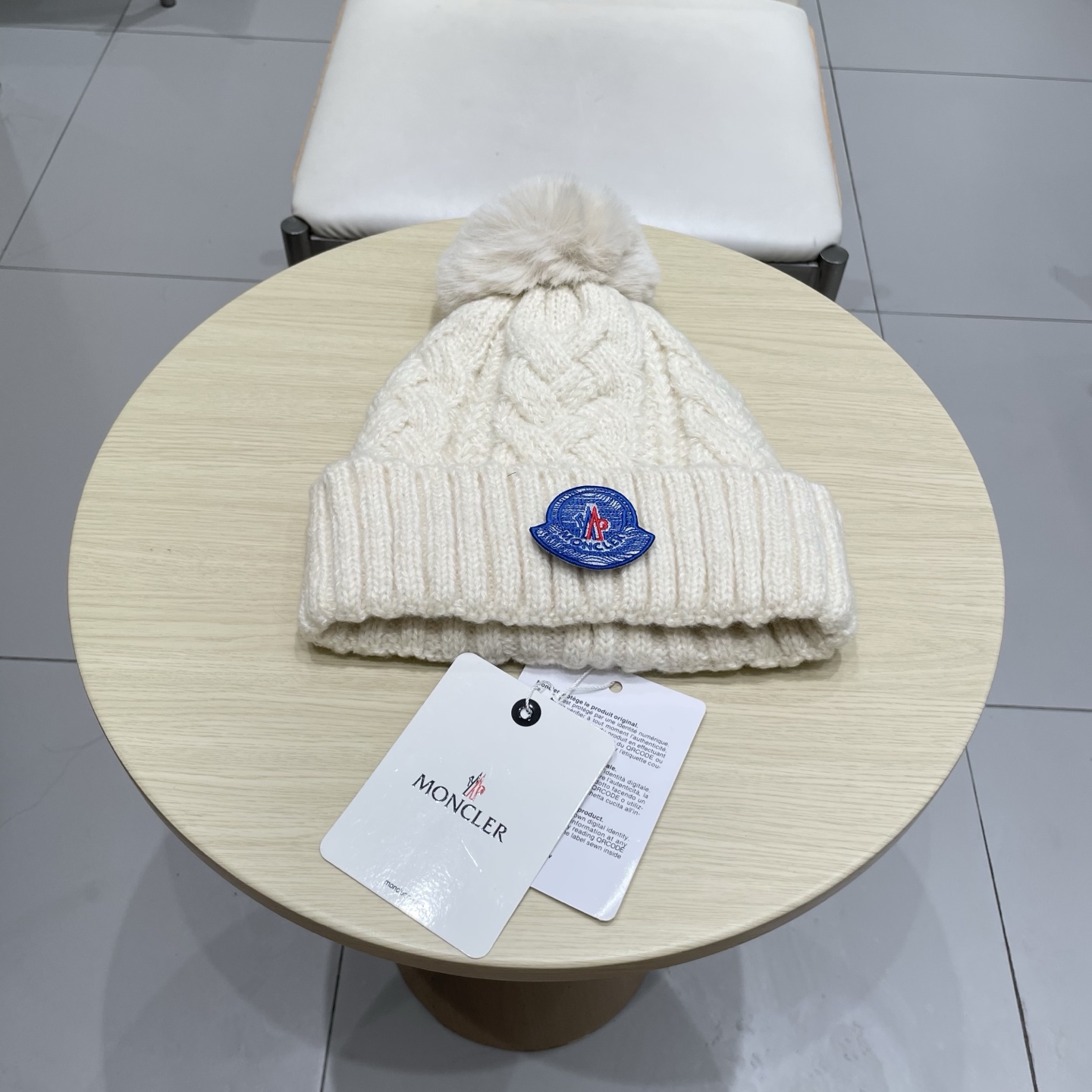 moncler【官网正品】蒙口米色针织帽男女秋冬季毛线帽百搭显脸小保暖冷帽